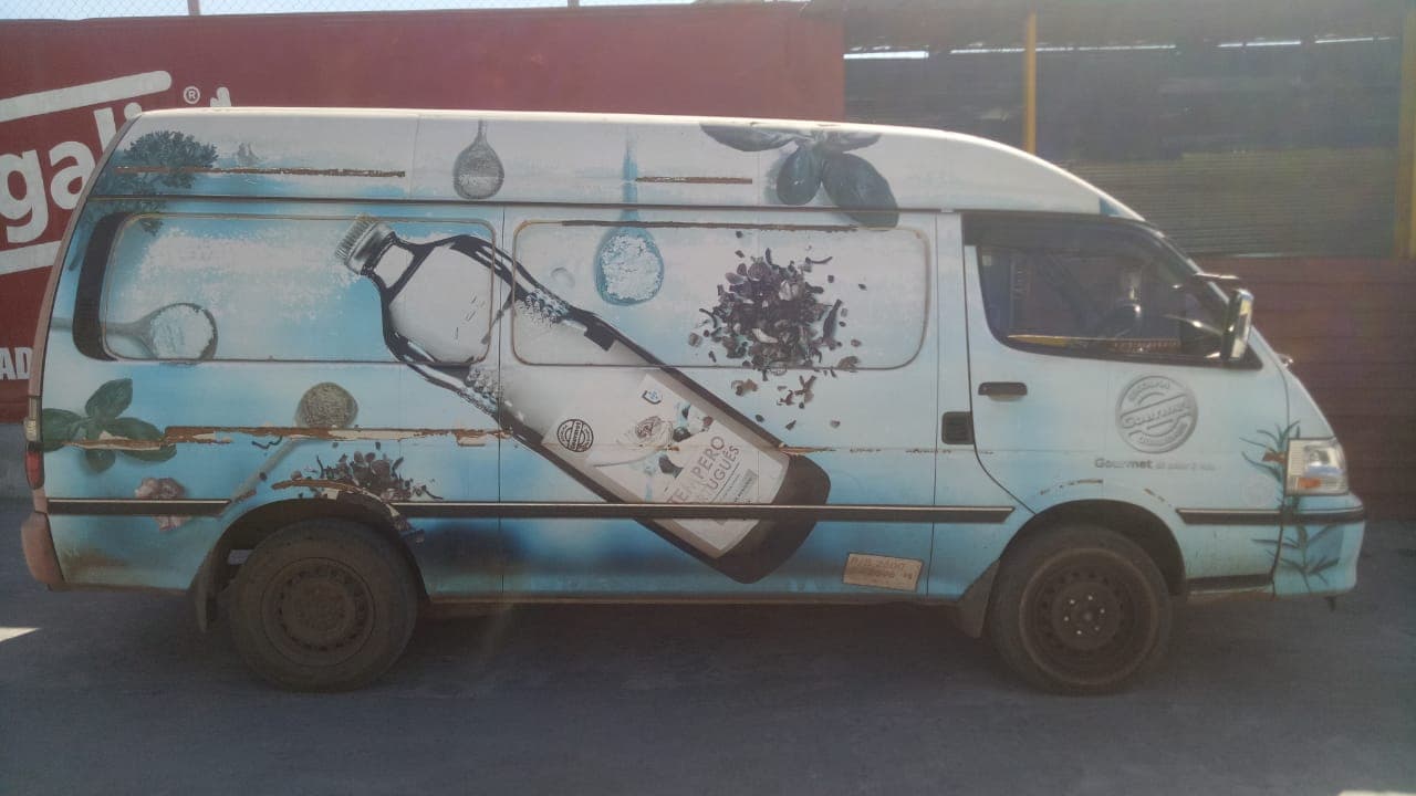 TOYOTA HIACE — imagem 4