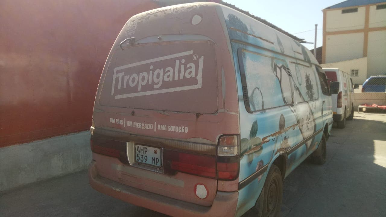 TOYOTA HIACE — imagem 3