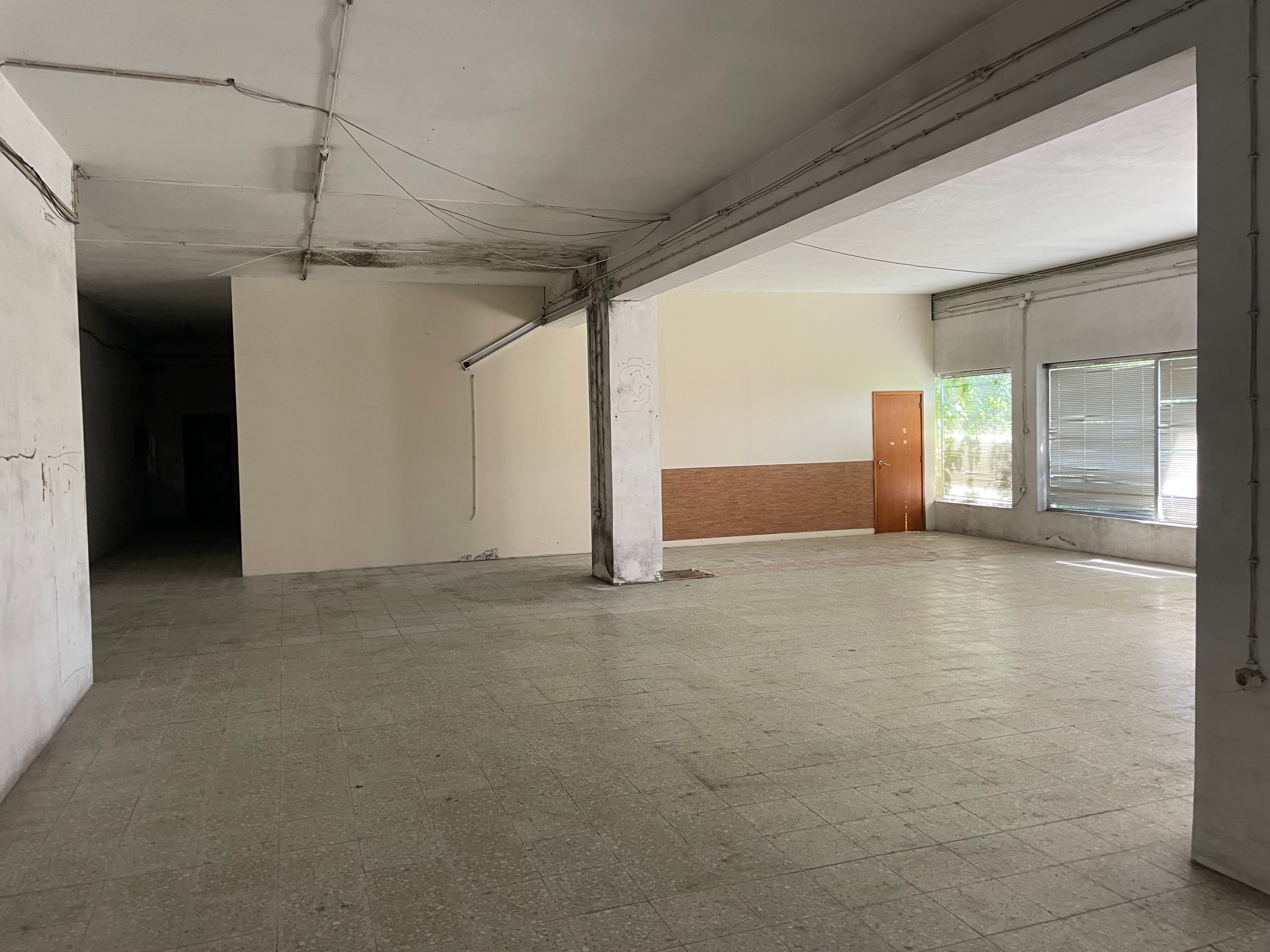 Edifício · Paredes — imagem 16