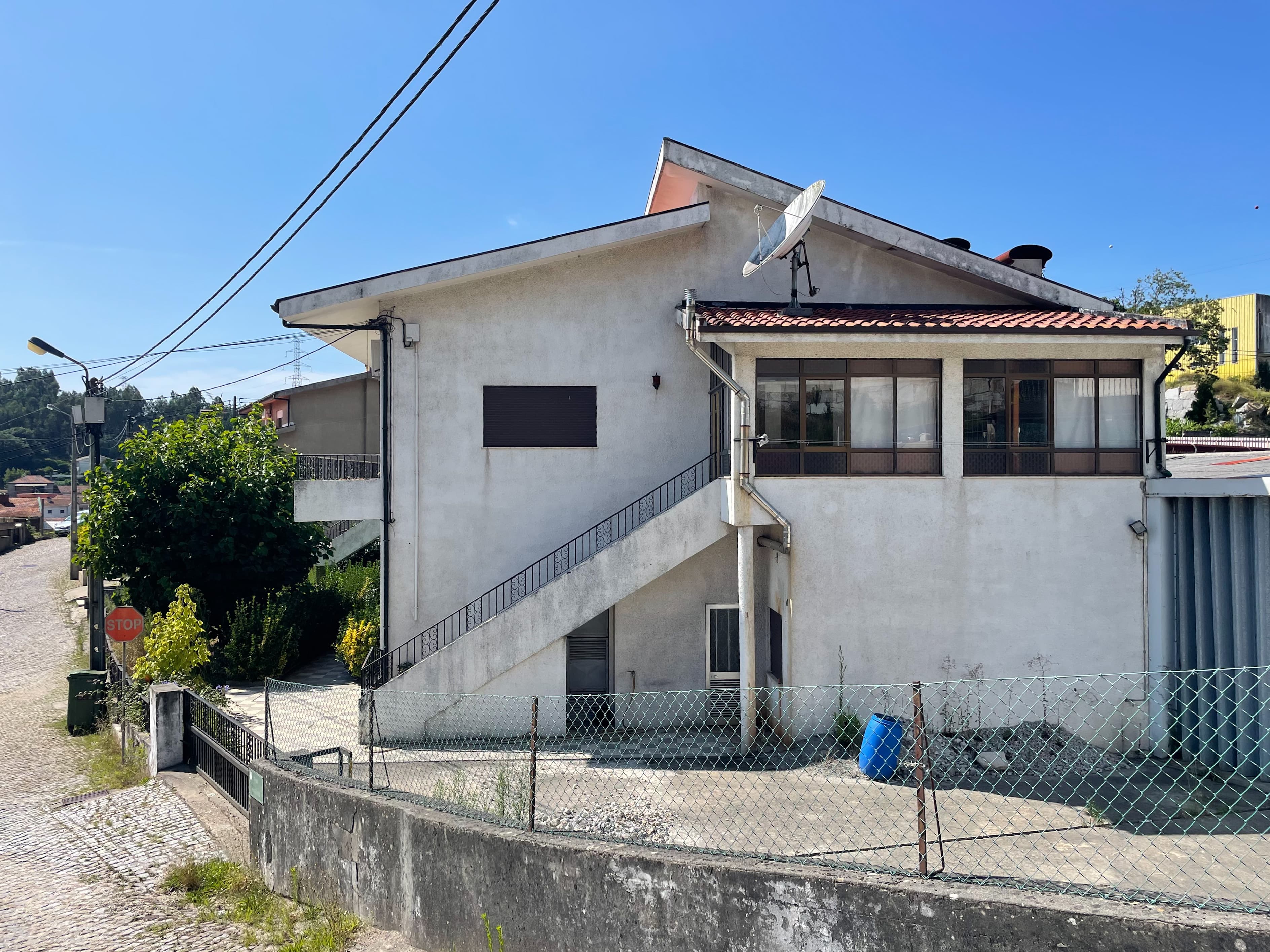 Edifício · Paredes — imagem 4