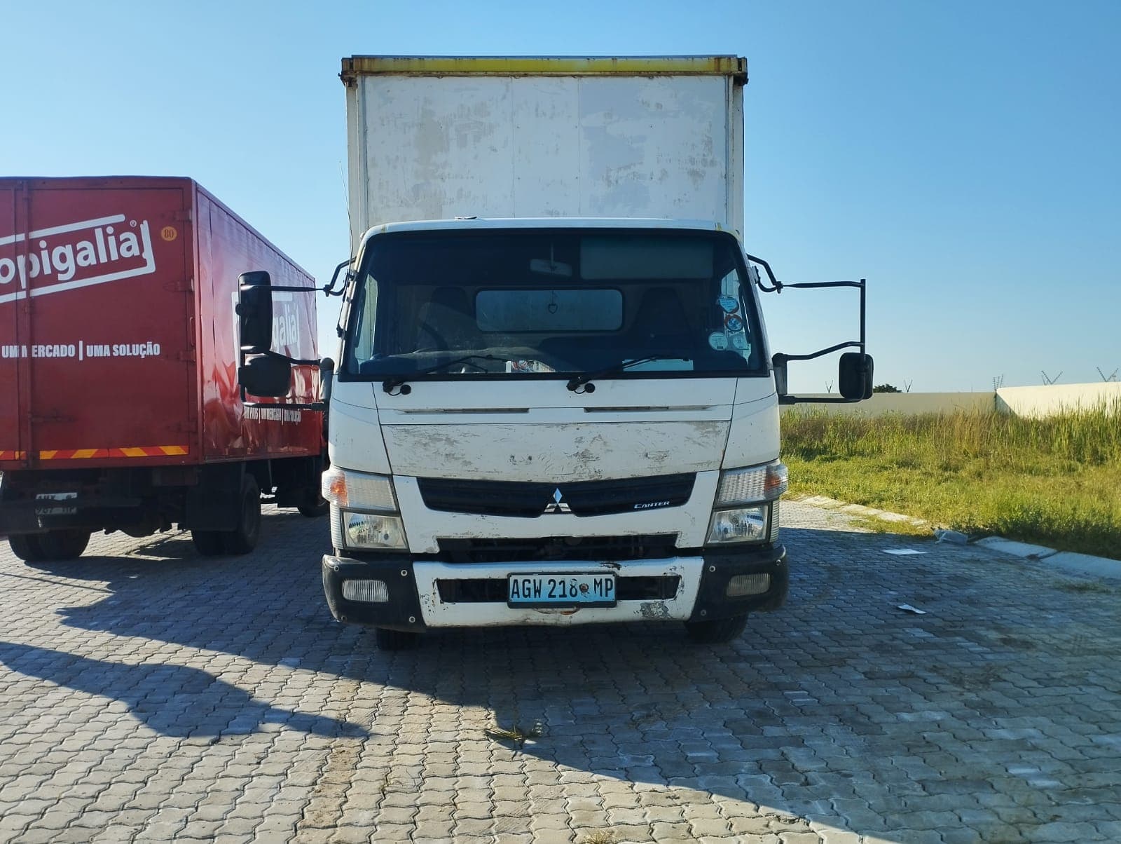 Viatura marca Mitsubishi Fuso