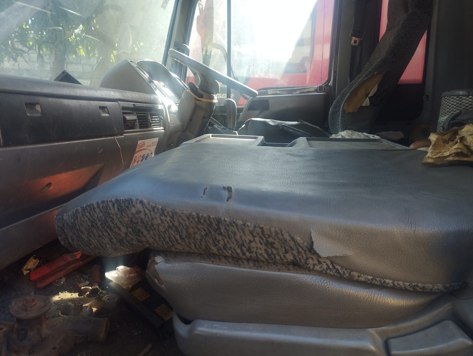 Viatura marca Toyota Hino Rager — imagen 3
