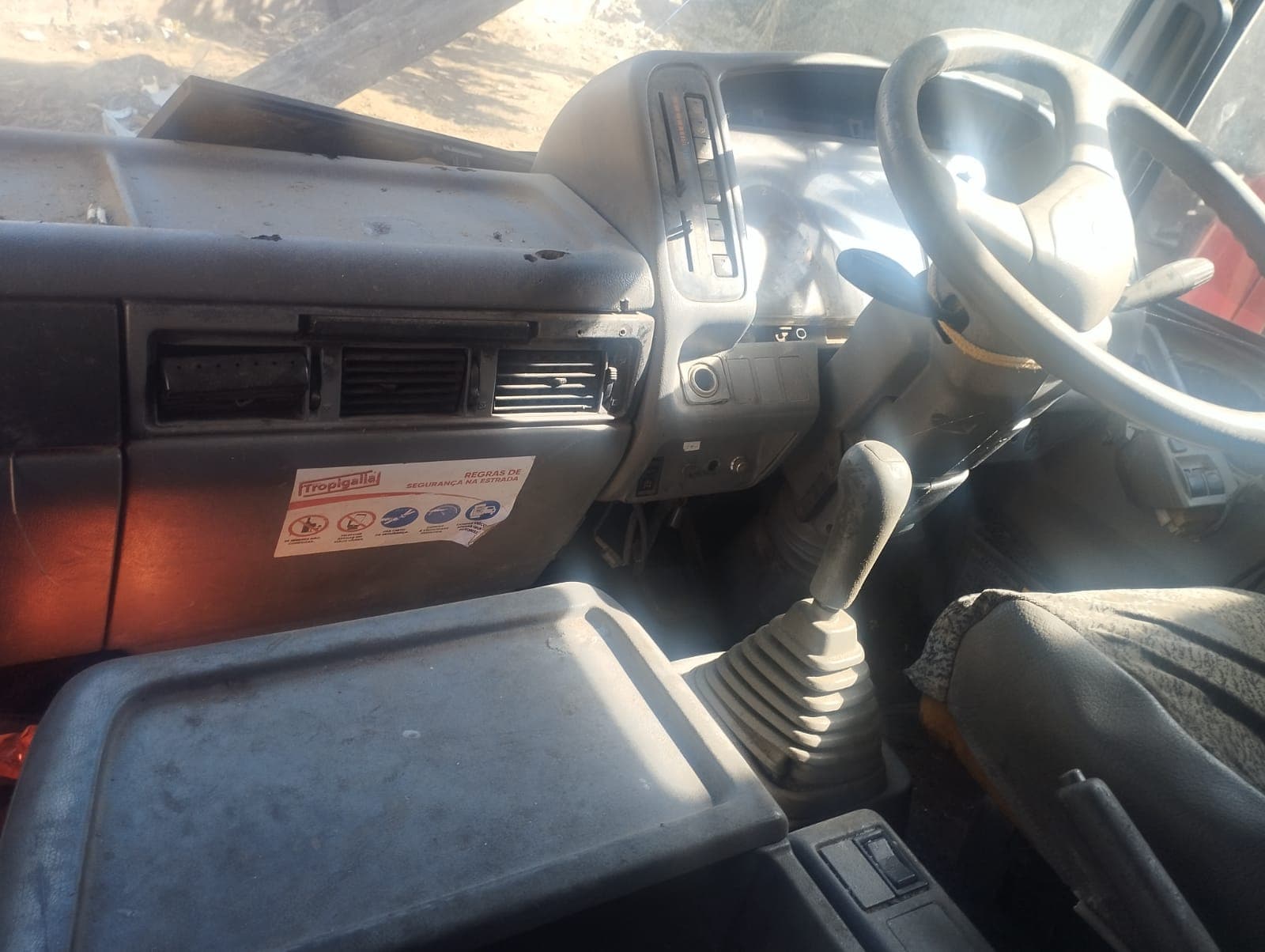 Viatura marca Toyota Hino Rager — imagen 5