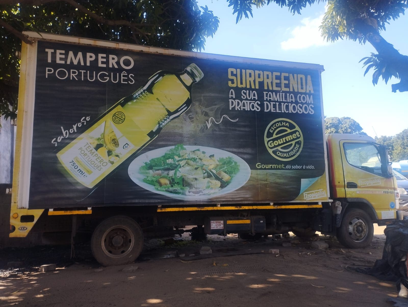 Viatura marca Mitsubishi Fuso — imagen 5