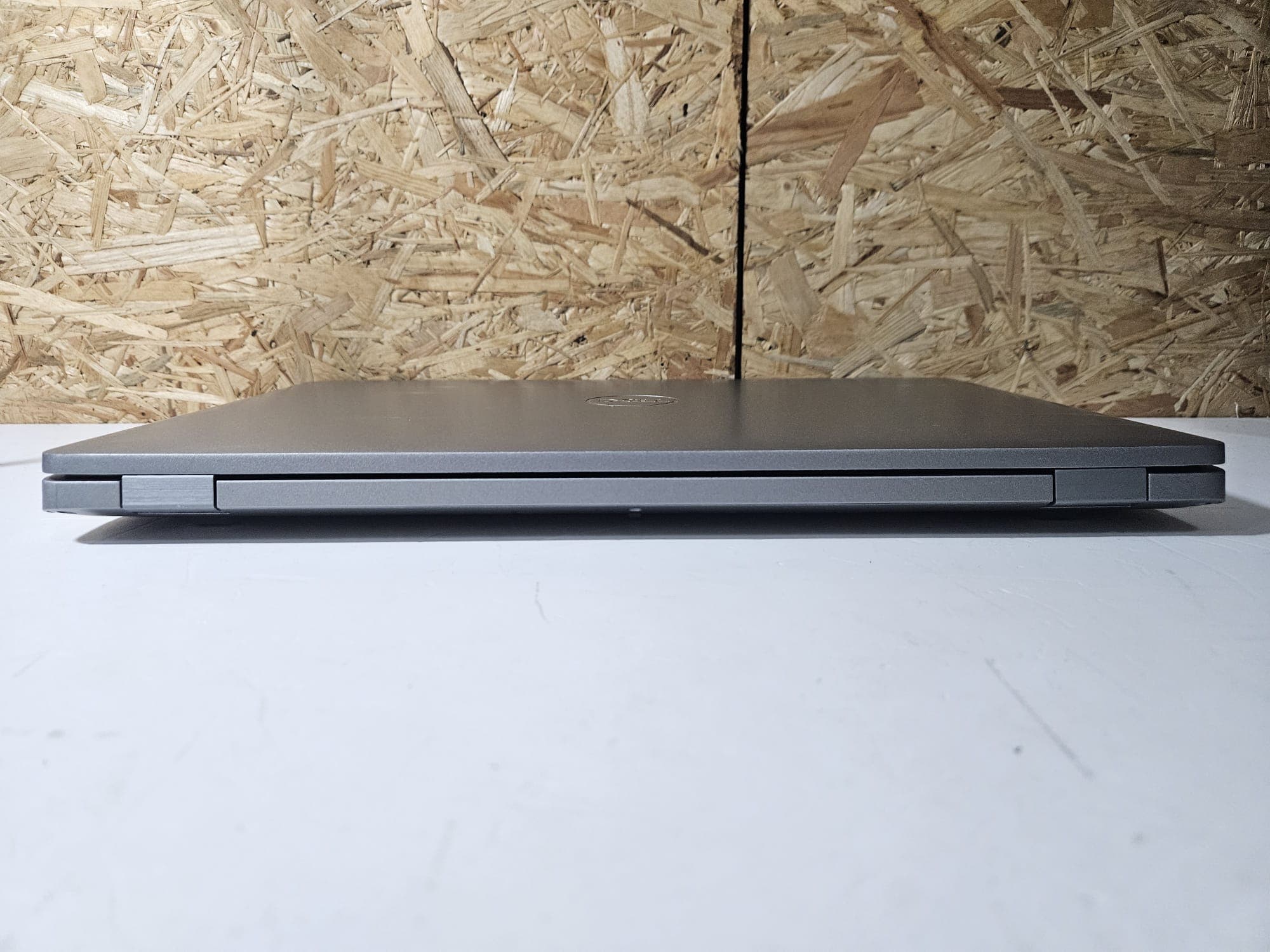 Portátil Dell Precision 3551 — imagen 12