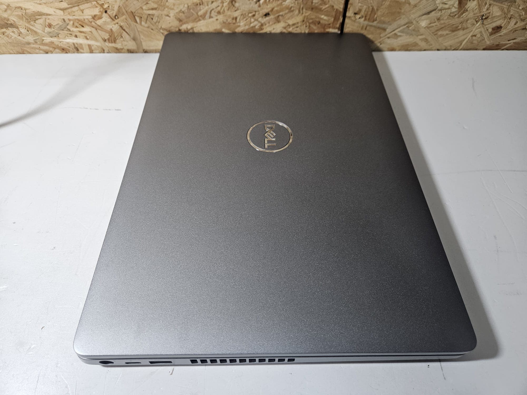 Portátil Dell Precision 3551 — imagen 7