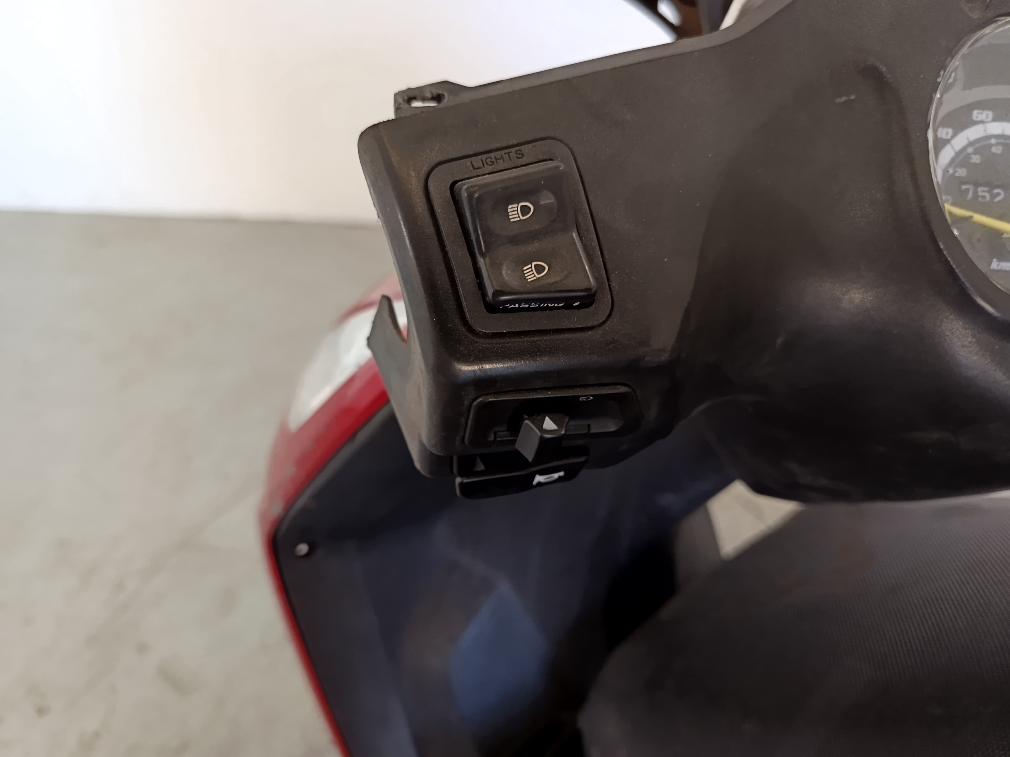 SYM X-Pro 125 — image 9