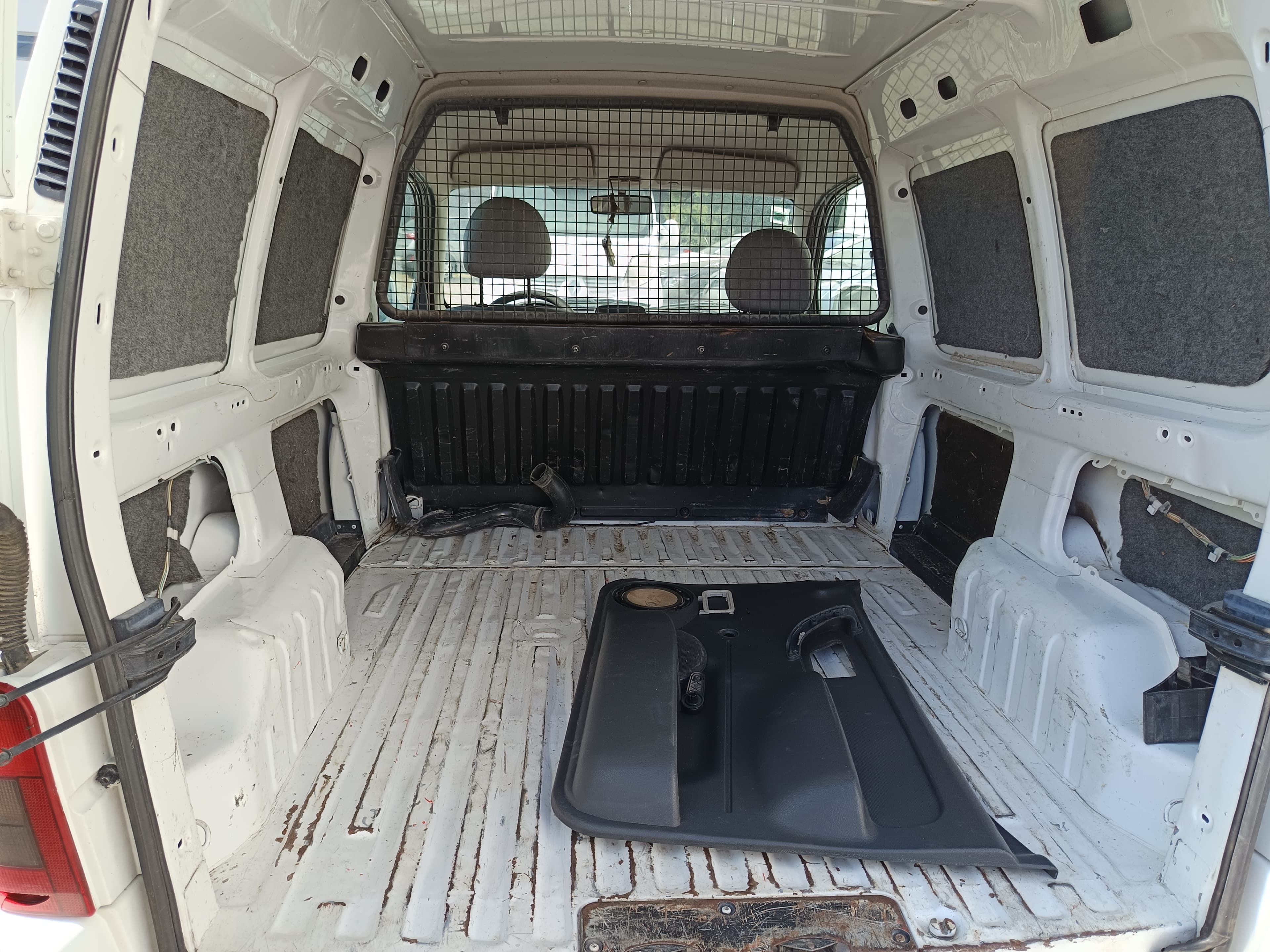 Citroën Berlingo · Ano 2004 — image 7