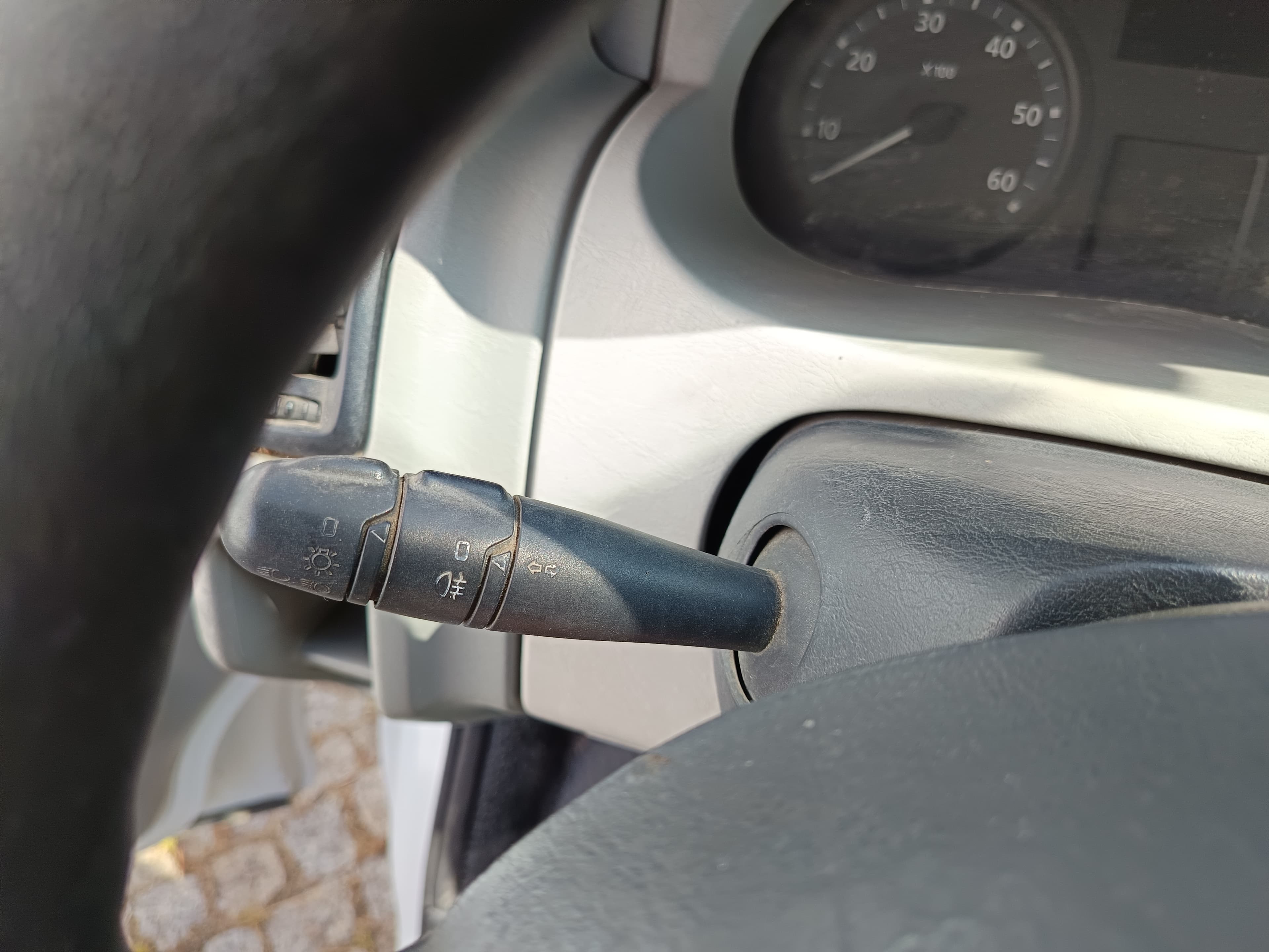 Renault Trafic · Ano 2007 — imagen 28