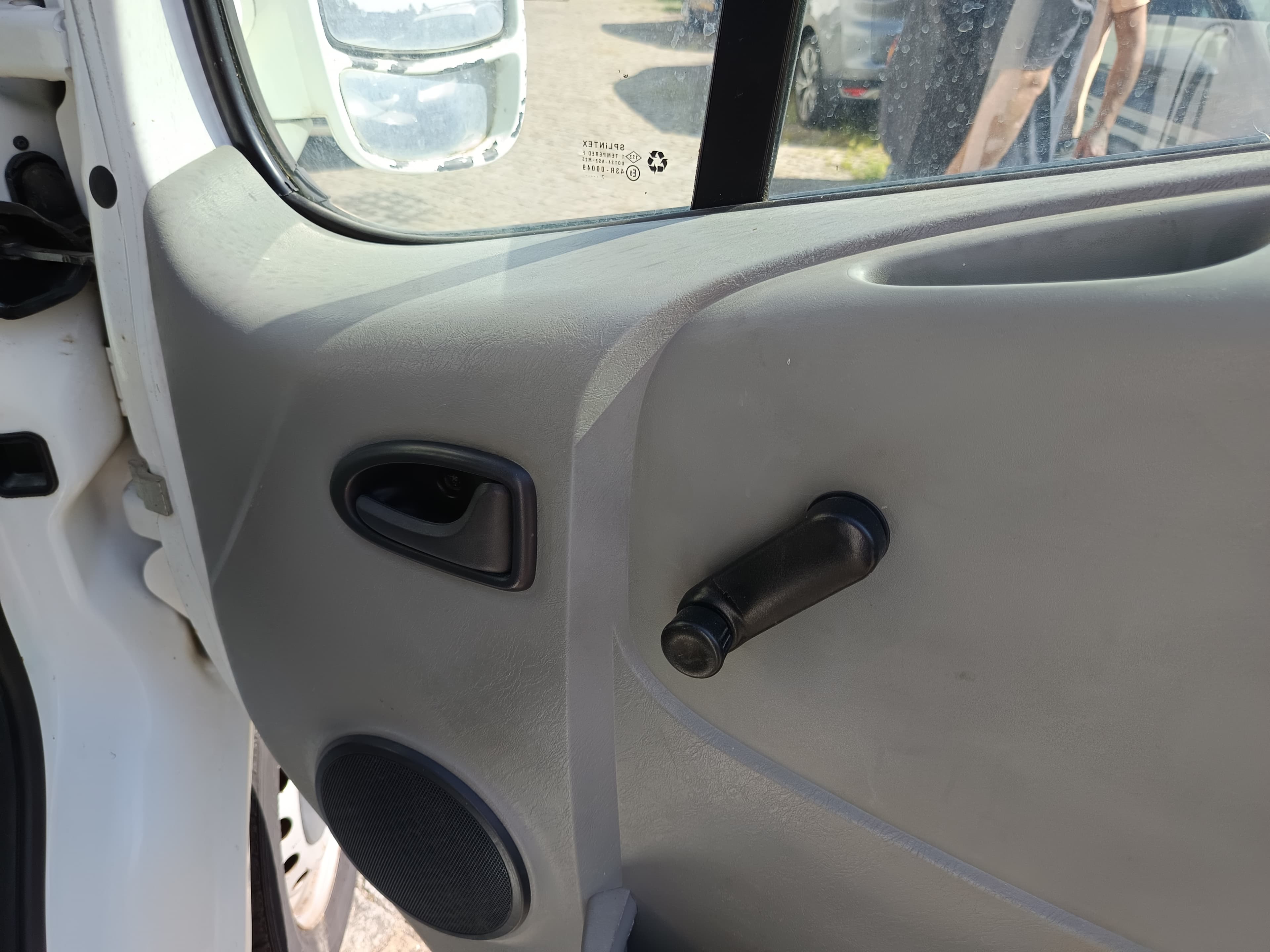 Renault Trafic · Ano 2007 — imagen 31