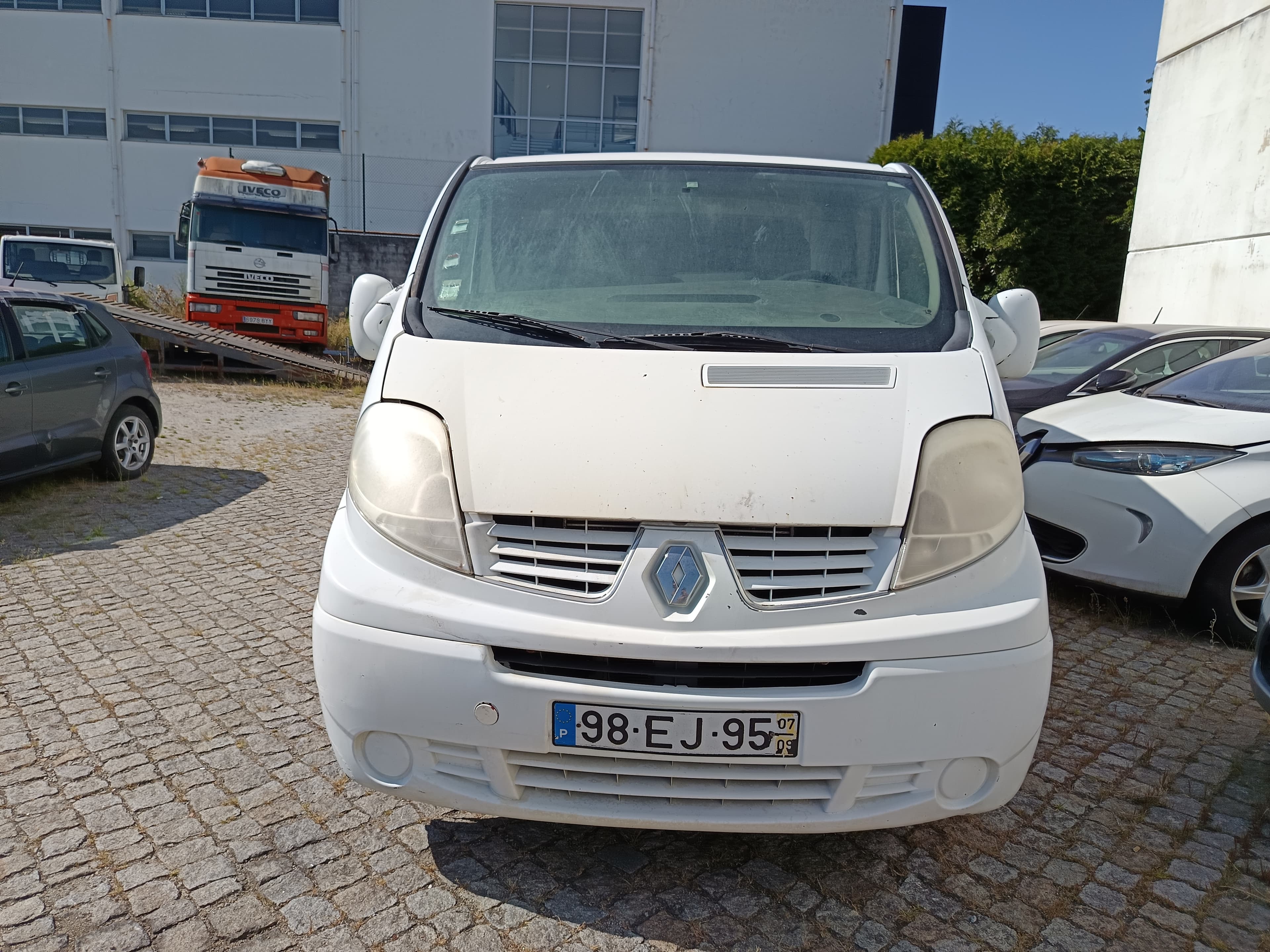 Renault Trafic · Ano 2007 — imagen 3