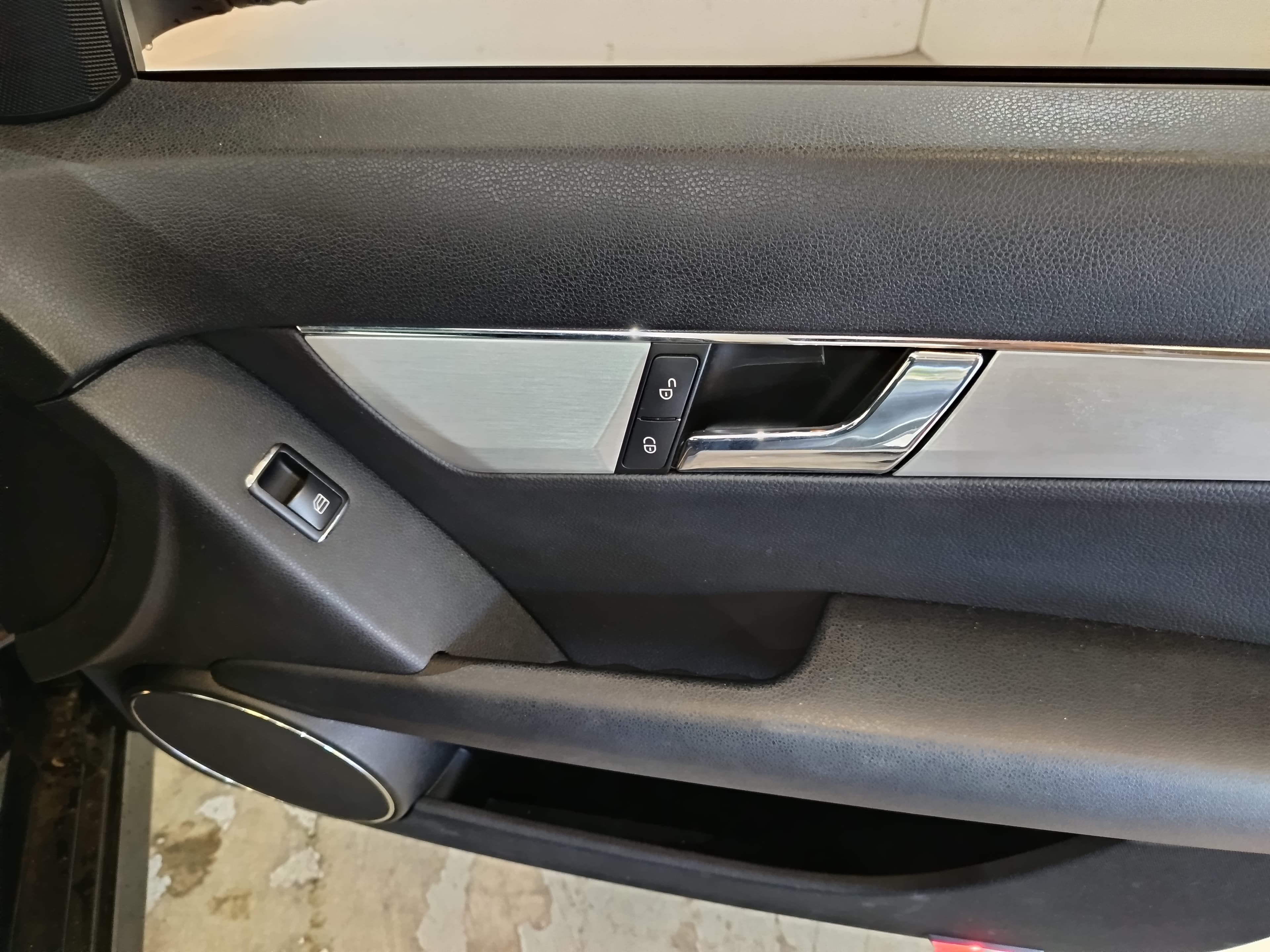Mercedes-Benz C300 · Ano 2008 — imagem 22