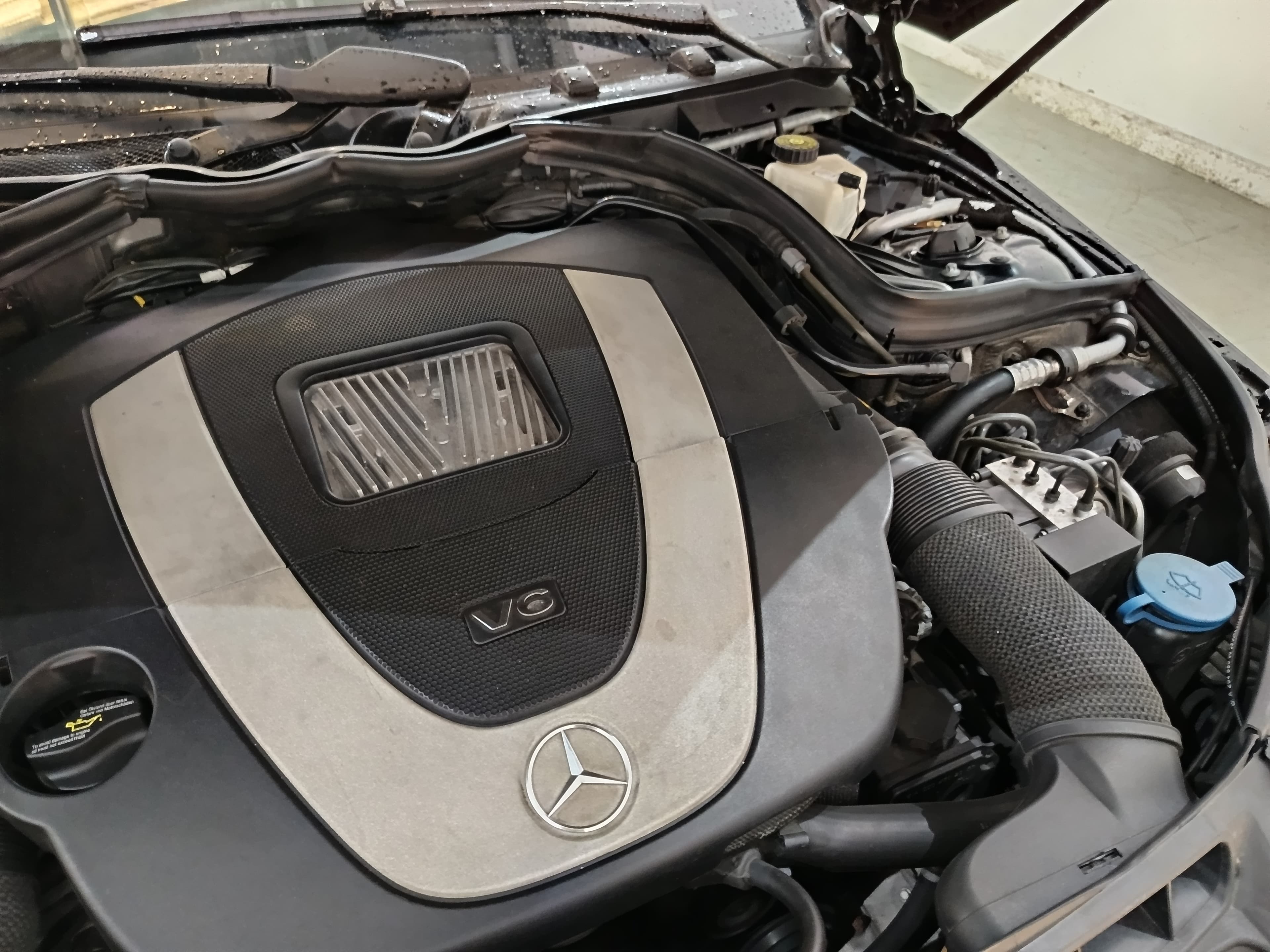 Mercedes-Benz C300 · Ano 2008 — imagem 18