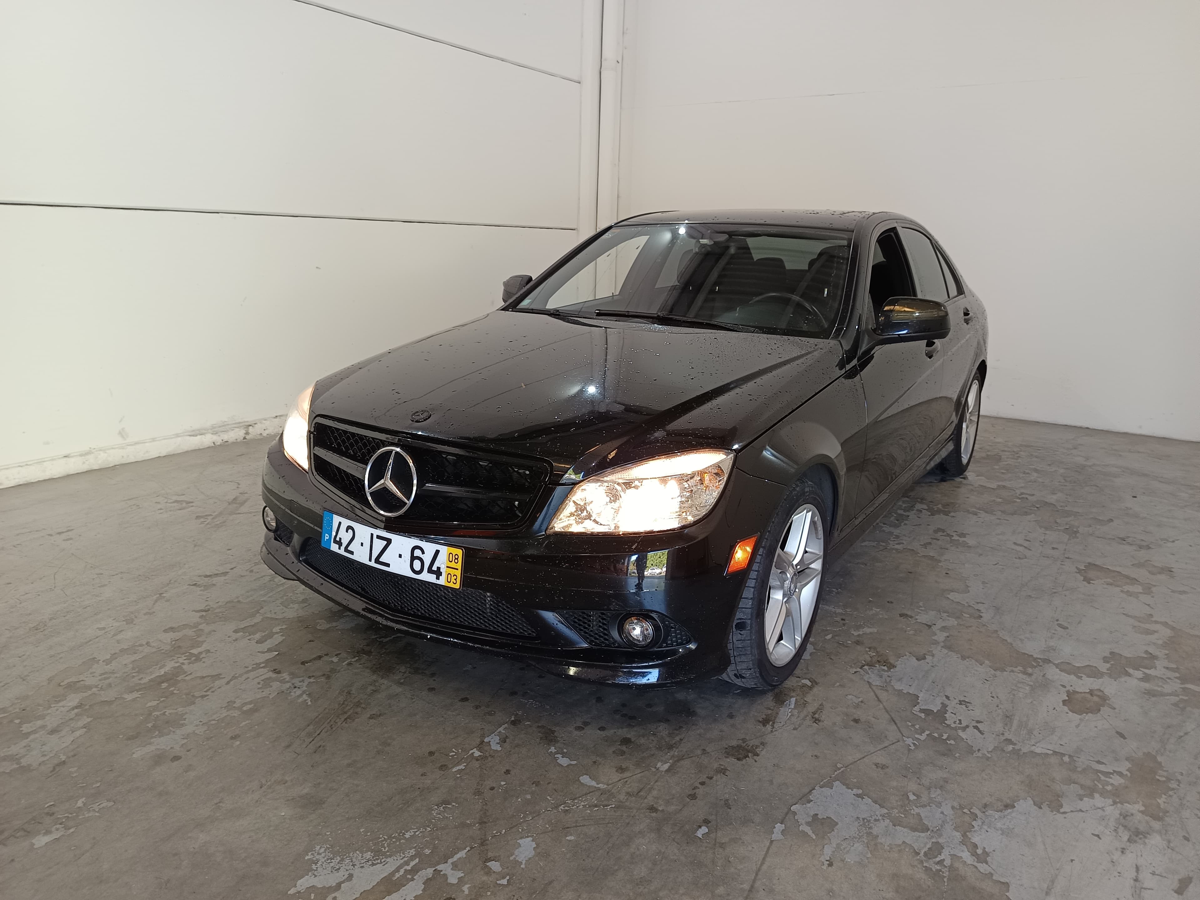 Mercedes-Benz C300 · Ano 2008 — imagem 1