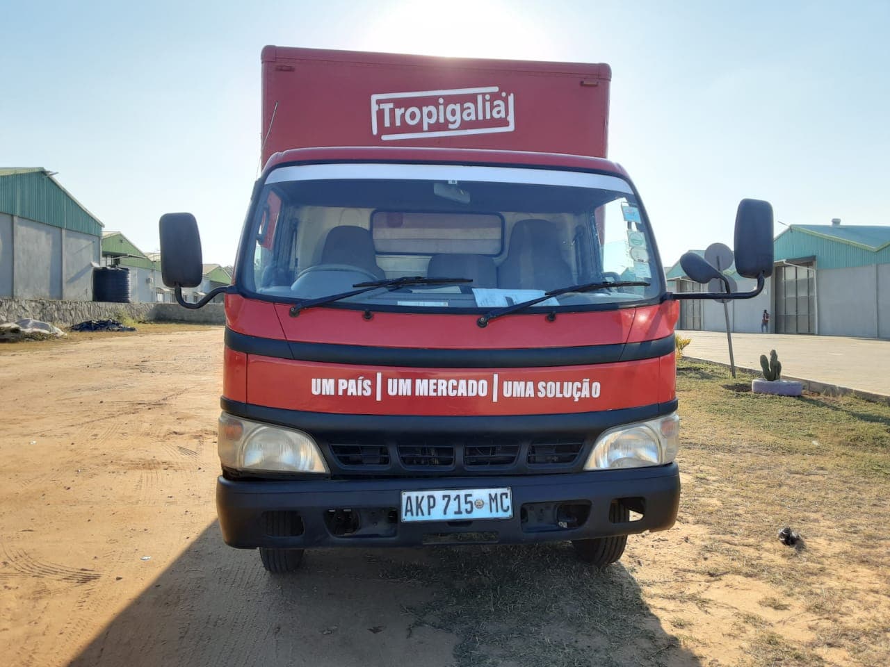 HINO DUTRO — image 1