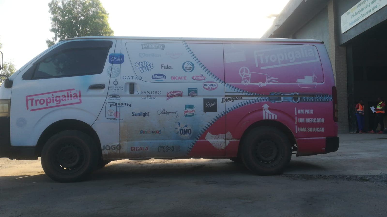 Toyota Hiace — imagen 2