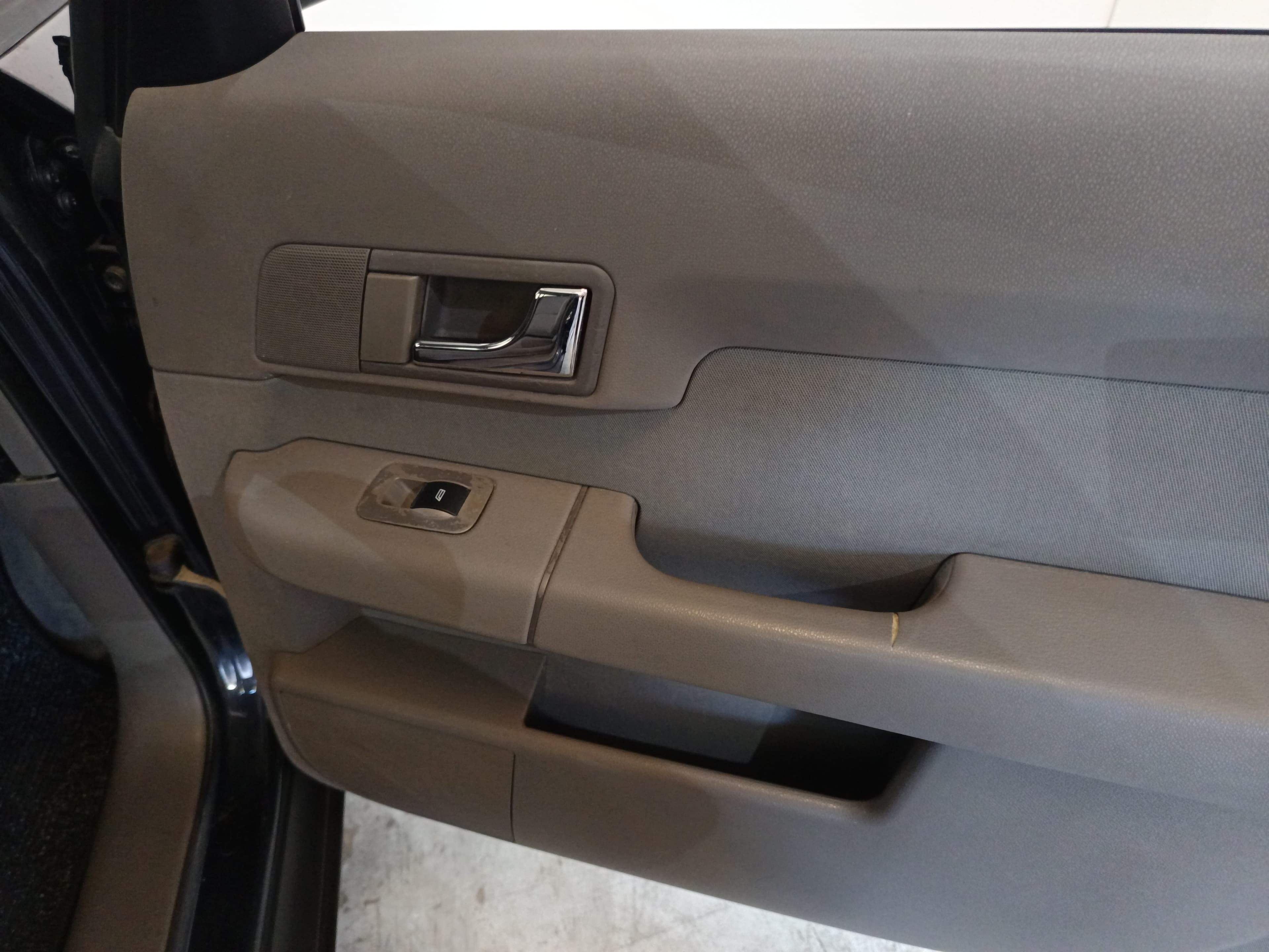 Audi A2 · Ano 2001 — image 18