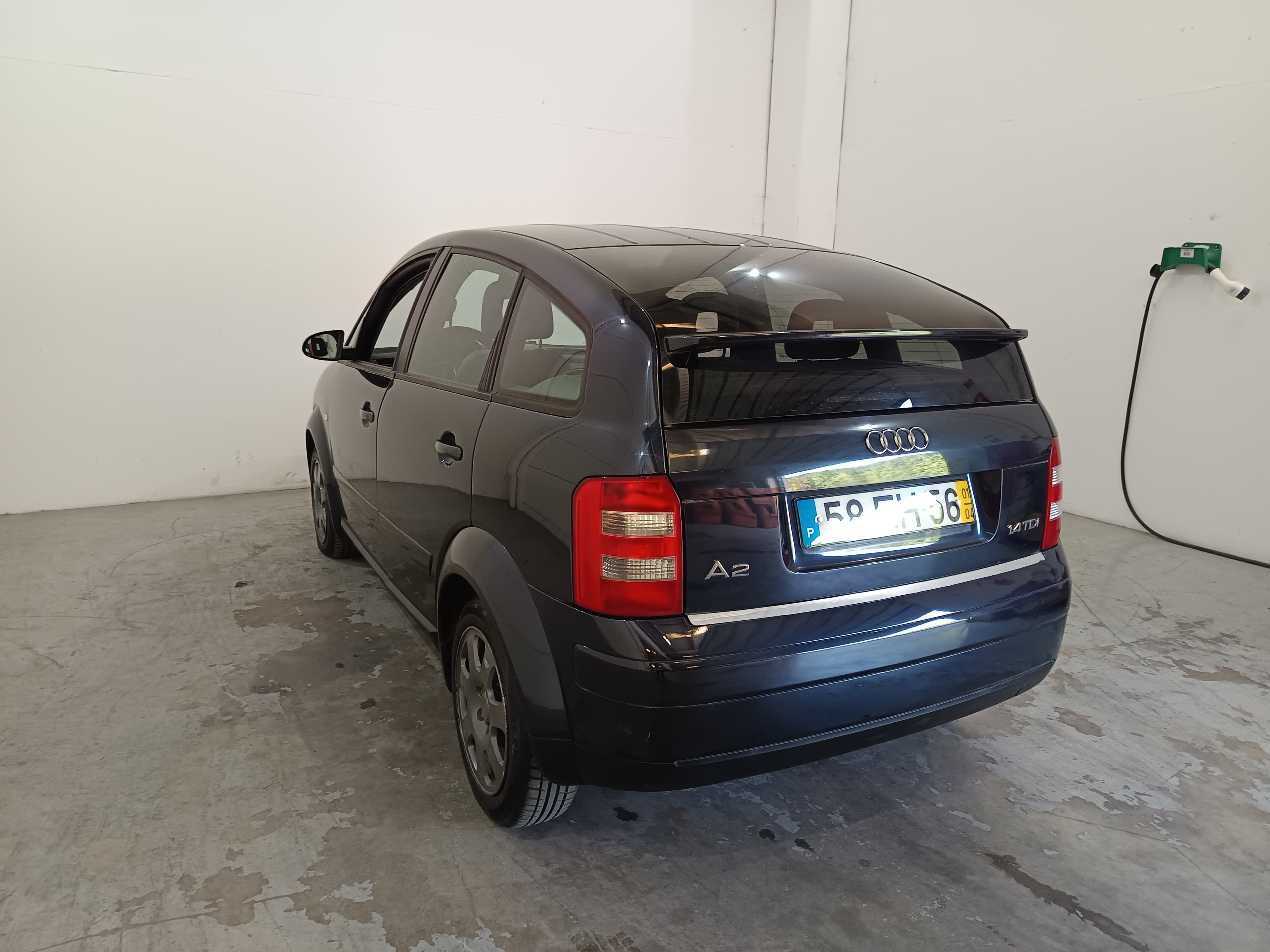 Audi A2 · Ano 2001 — image 4