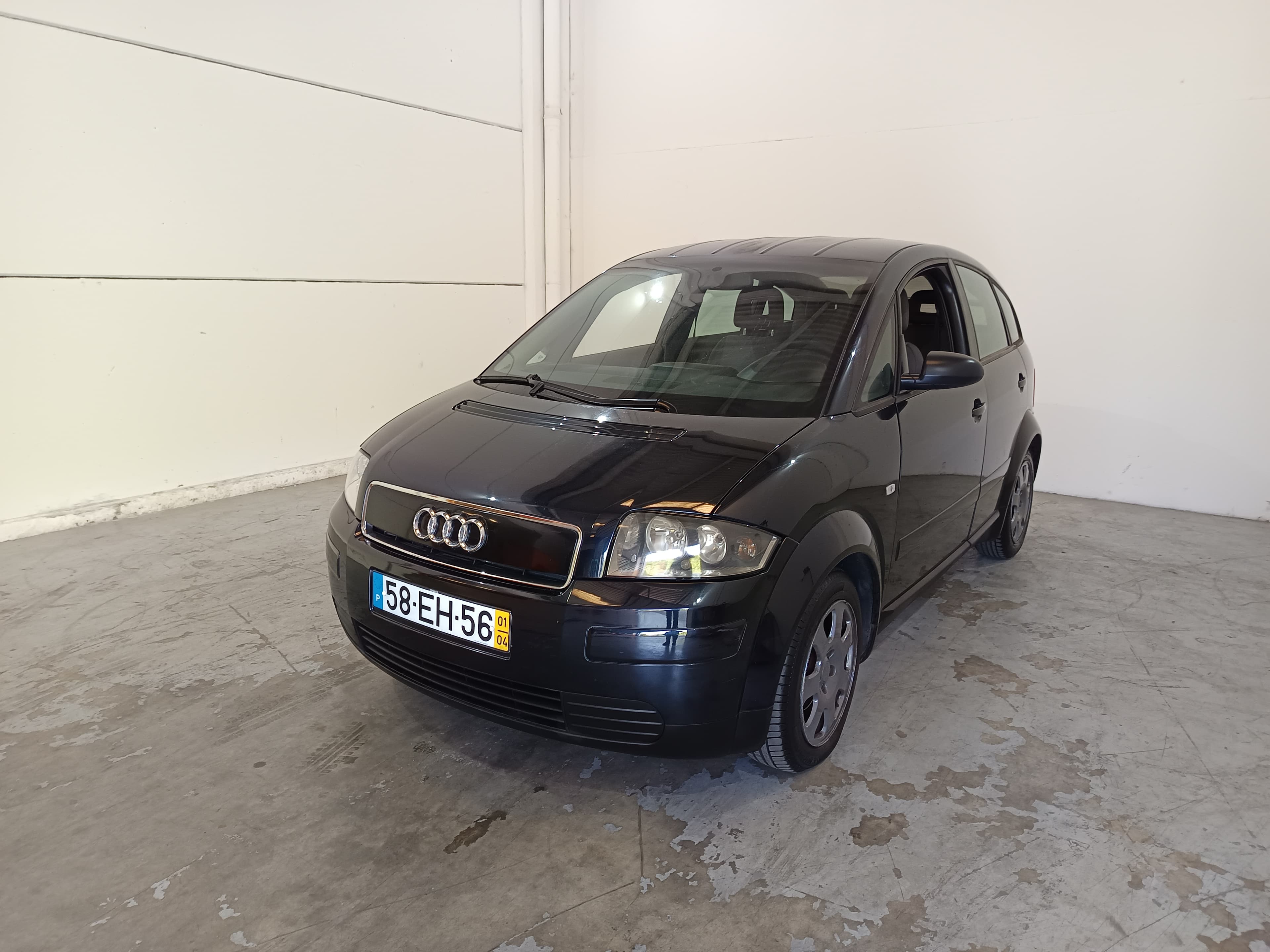 Audi A2 · Ano 2001 — image 1
