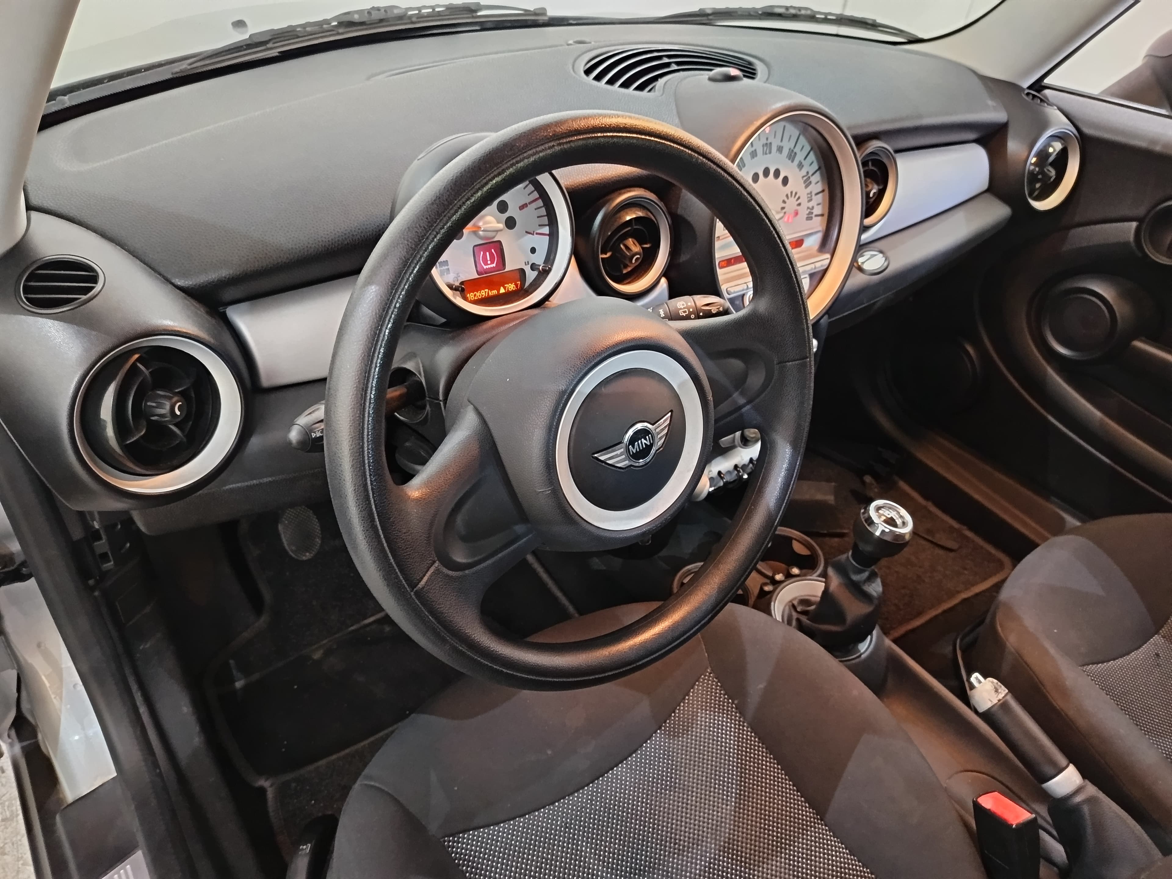 Mini Cooper · Ano 2008 — imagen 28