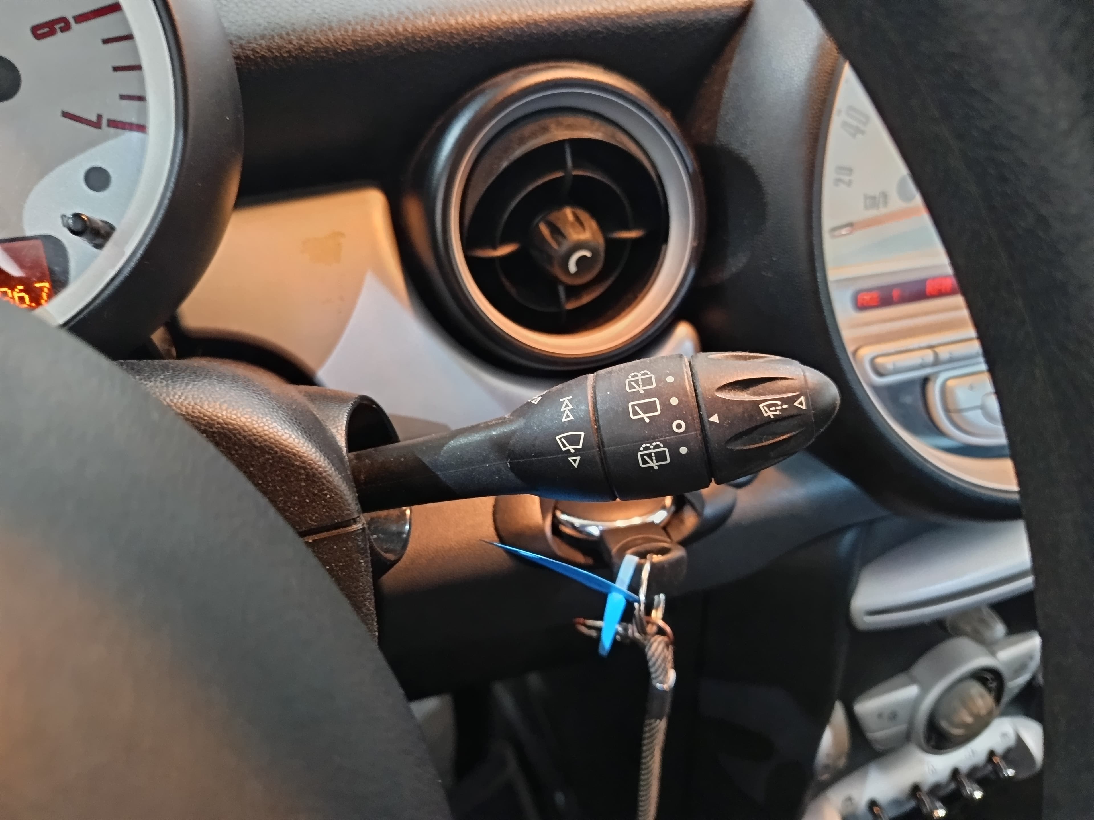 Mini Cooper · Ano 2008 — imagen 34