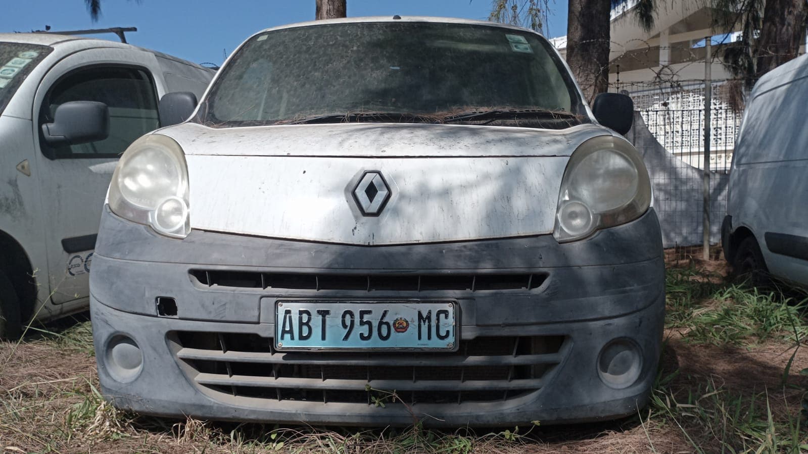 Renault/kangoo — image 2