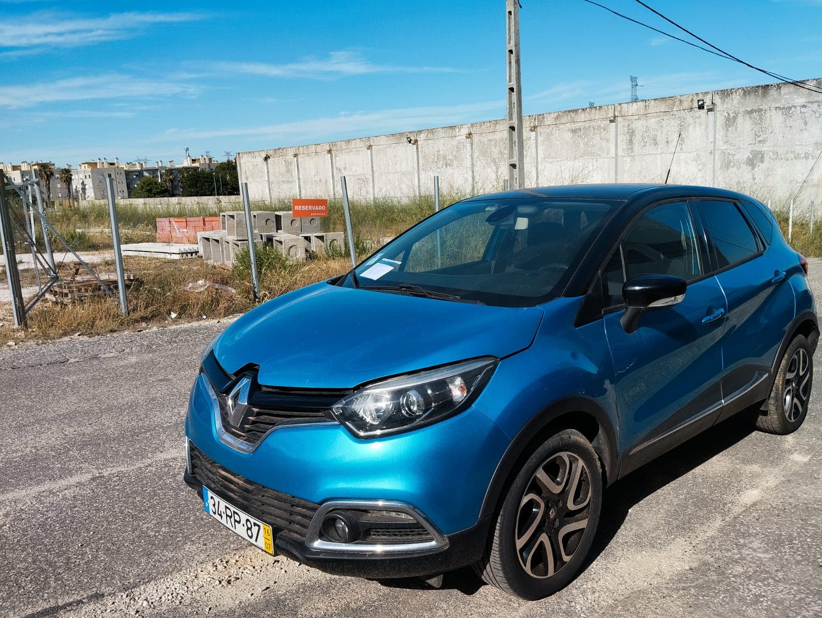 Renault Captur · Ano 2016 — image 1
