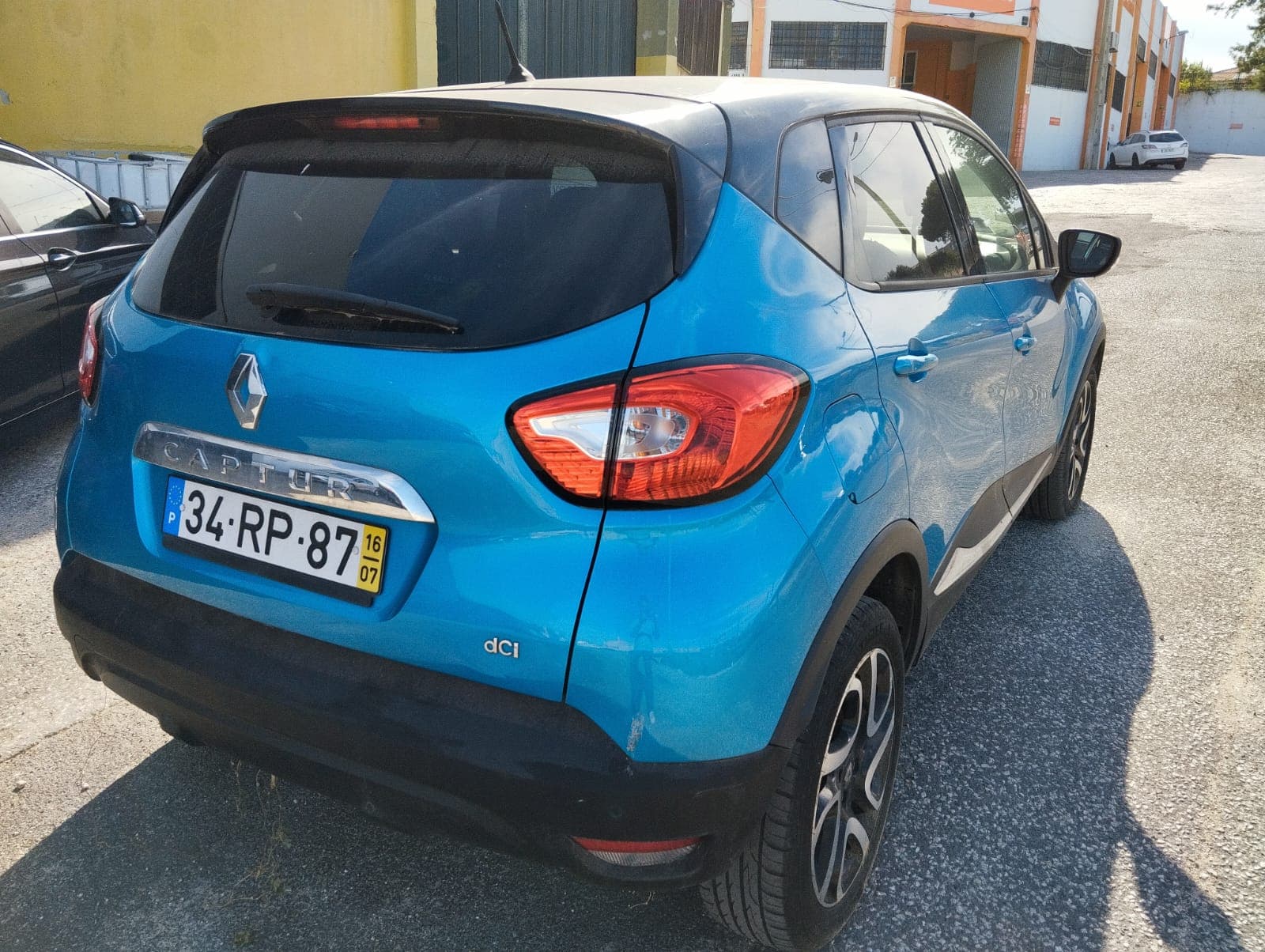 Renault Captur · Ano 2016 — image 8