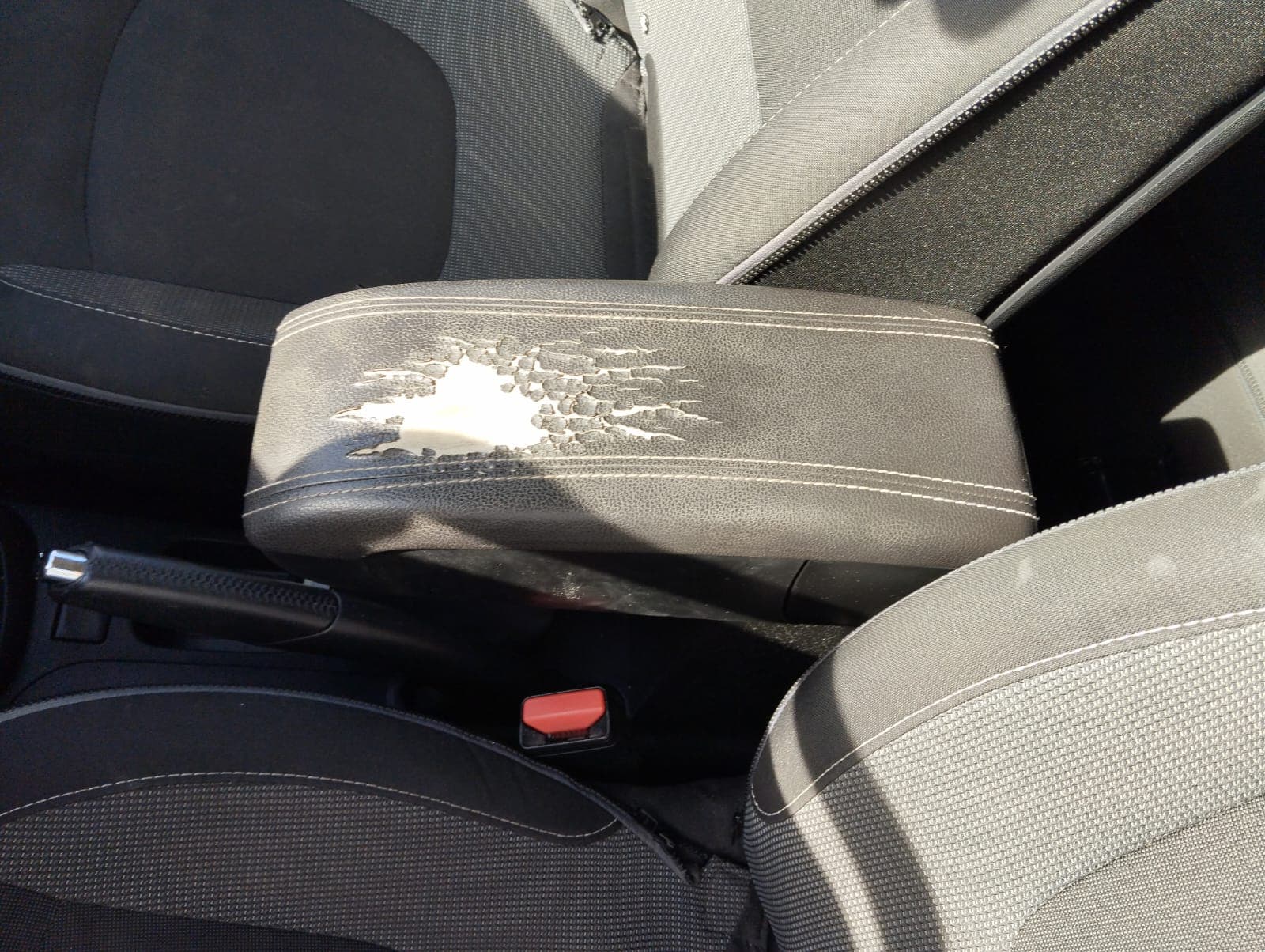 Renault Captur · Ano 2016 — image 26