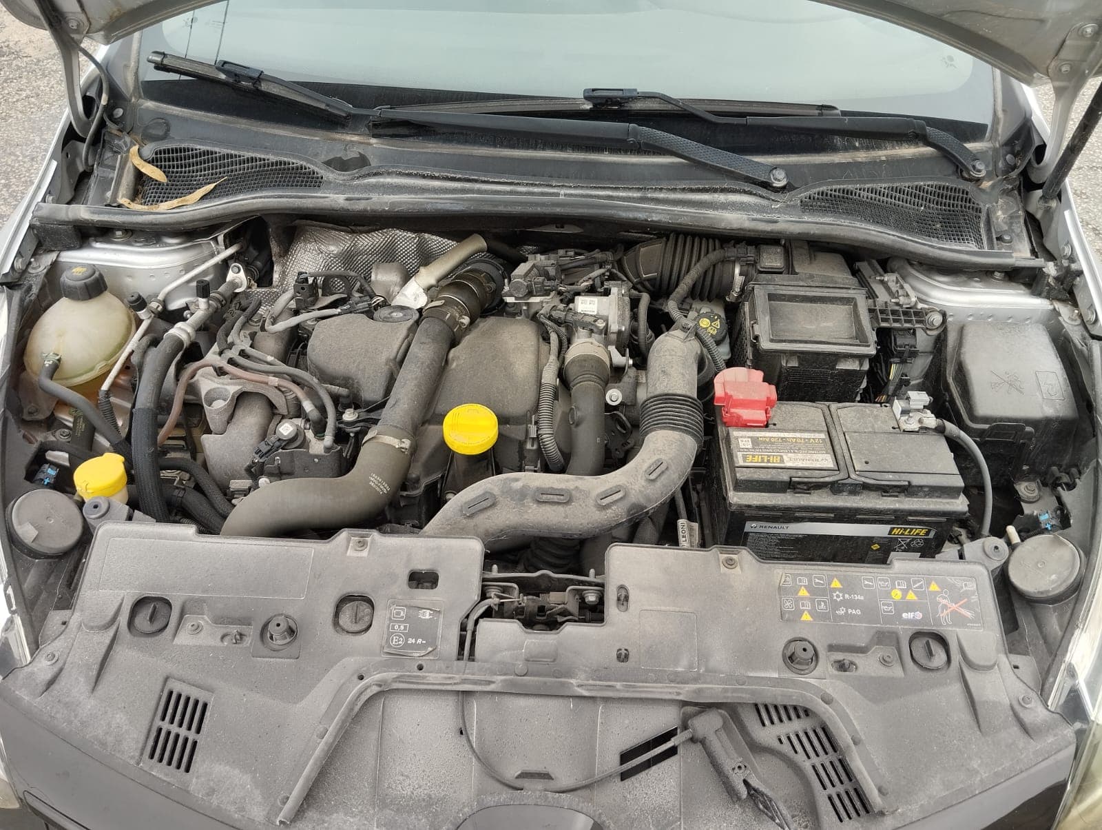 Renault Clio 4 Grantour 1.5 DCI · Ano 2016 — imagem 16