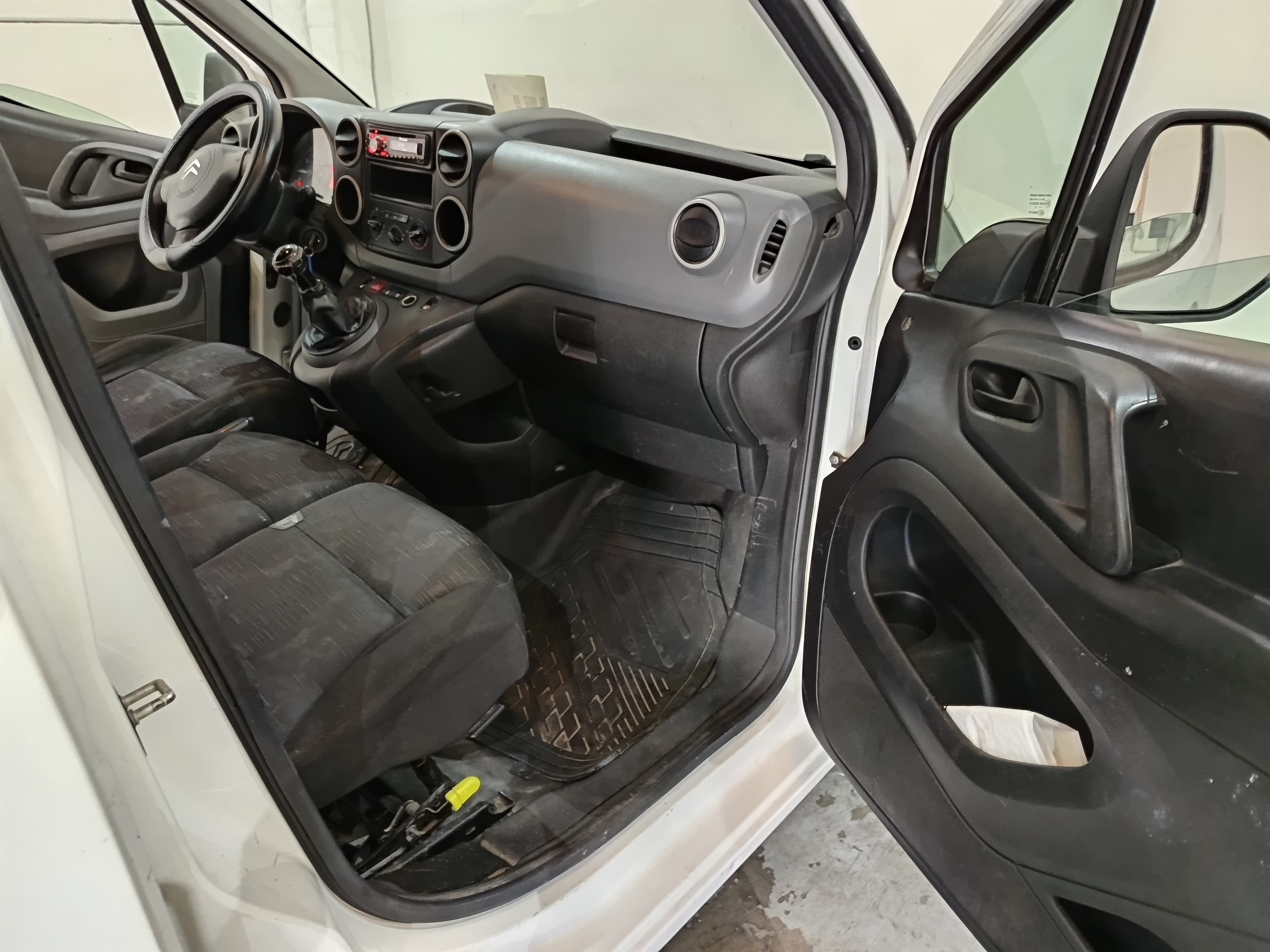 Citroën Berlingo · Ano 2011 — imagem 22