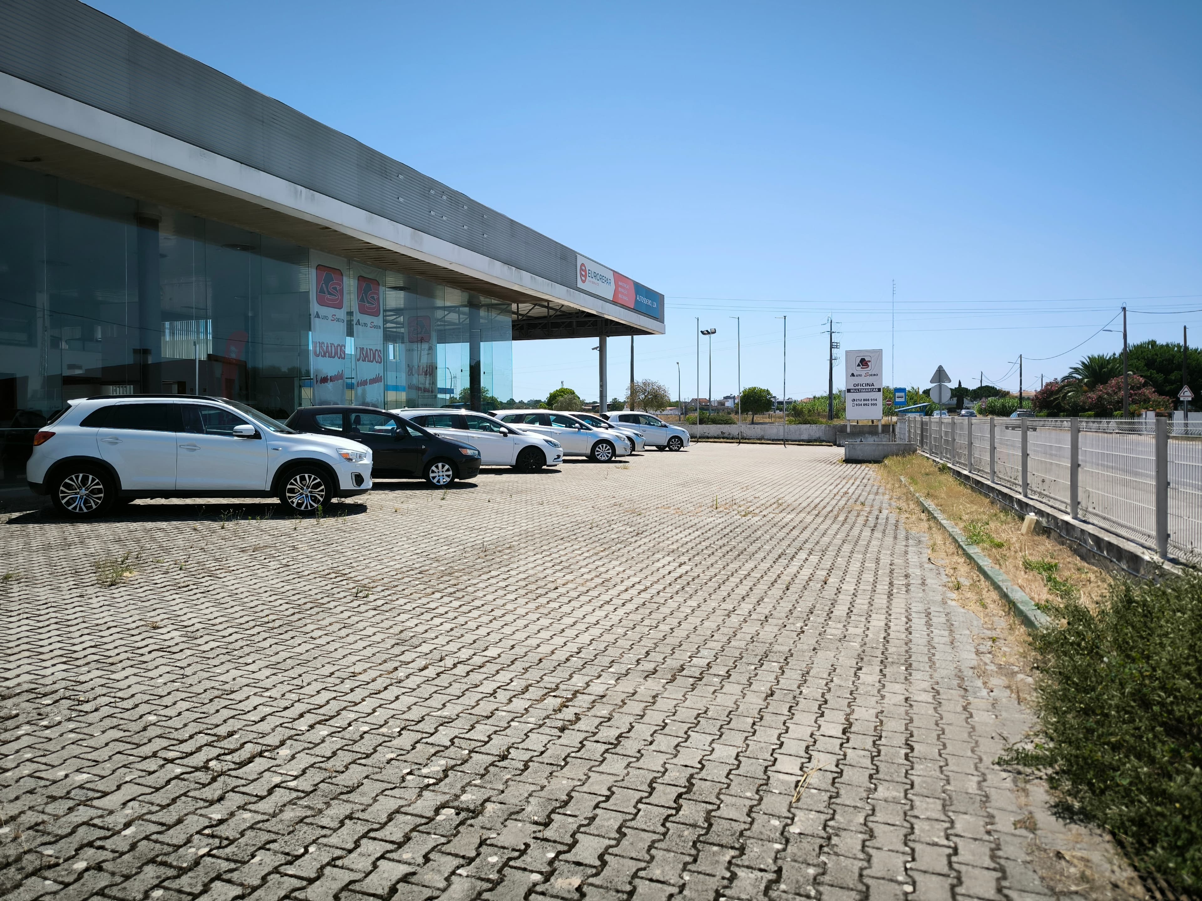 Edifício Comercial c/ 2 pisos · Zona Industrial das Arroteias, Moita — image 3