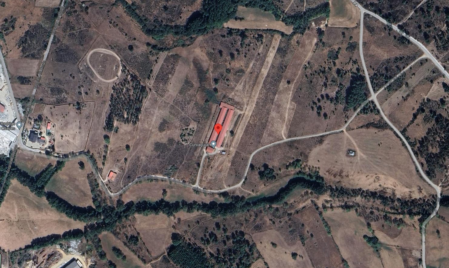 Proporção de 17/20 de Pavilhões para Produção Animal · Terrenos · Vila Pouca de Aguiar — image 36