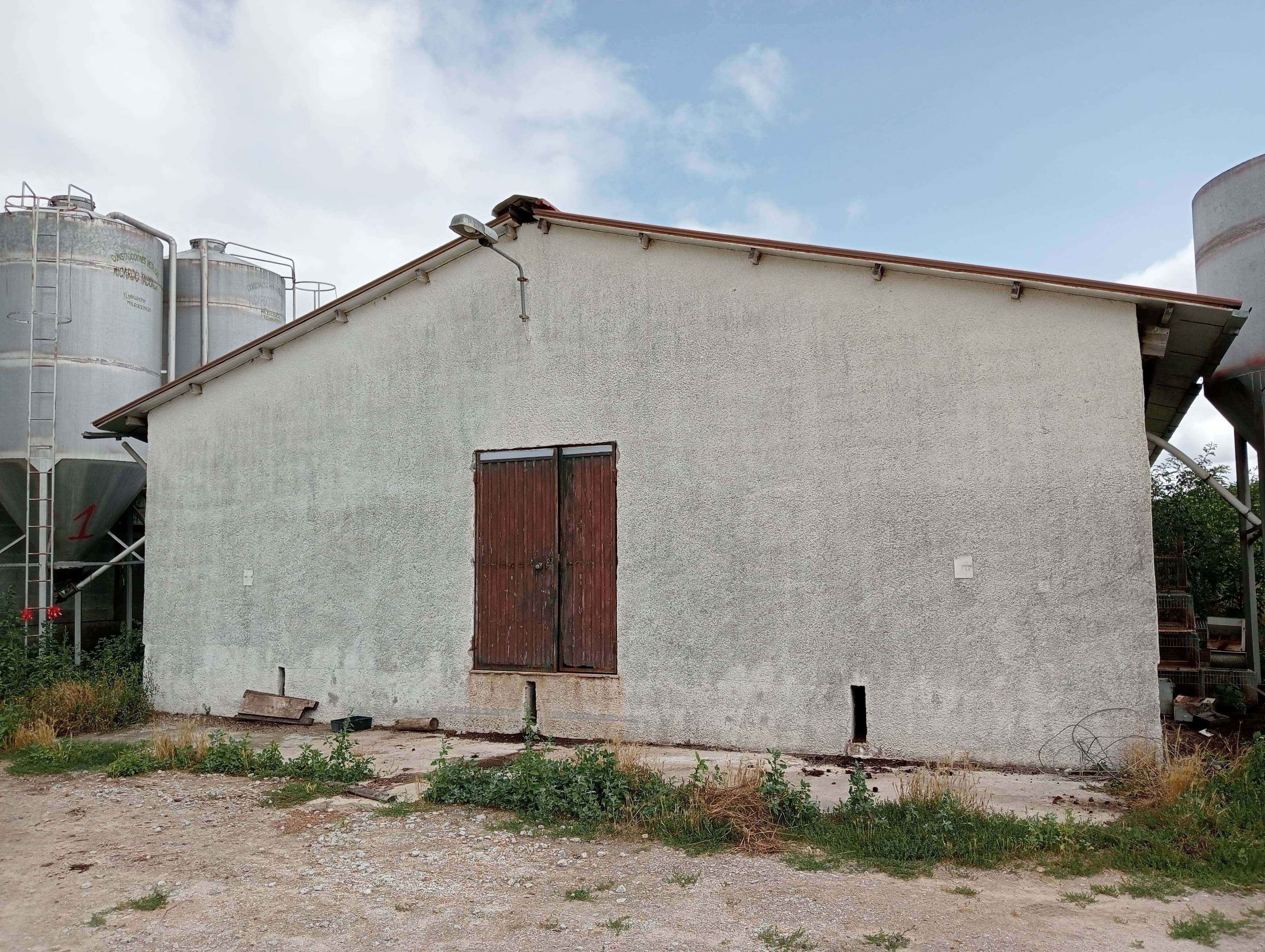 Proporção de 17/20 de Pavilhões para Produção Animal · Terrenos · Vila Pouca de Aguiar — image 7