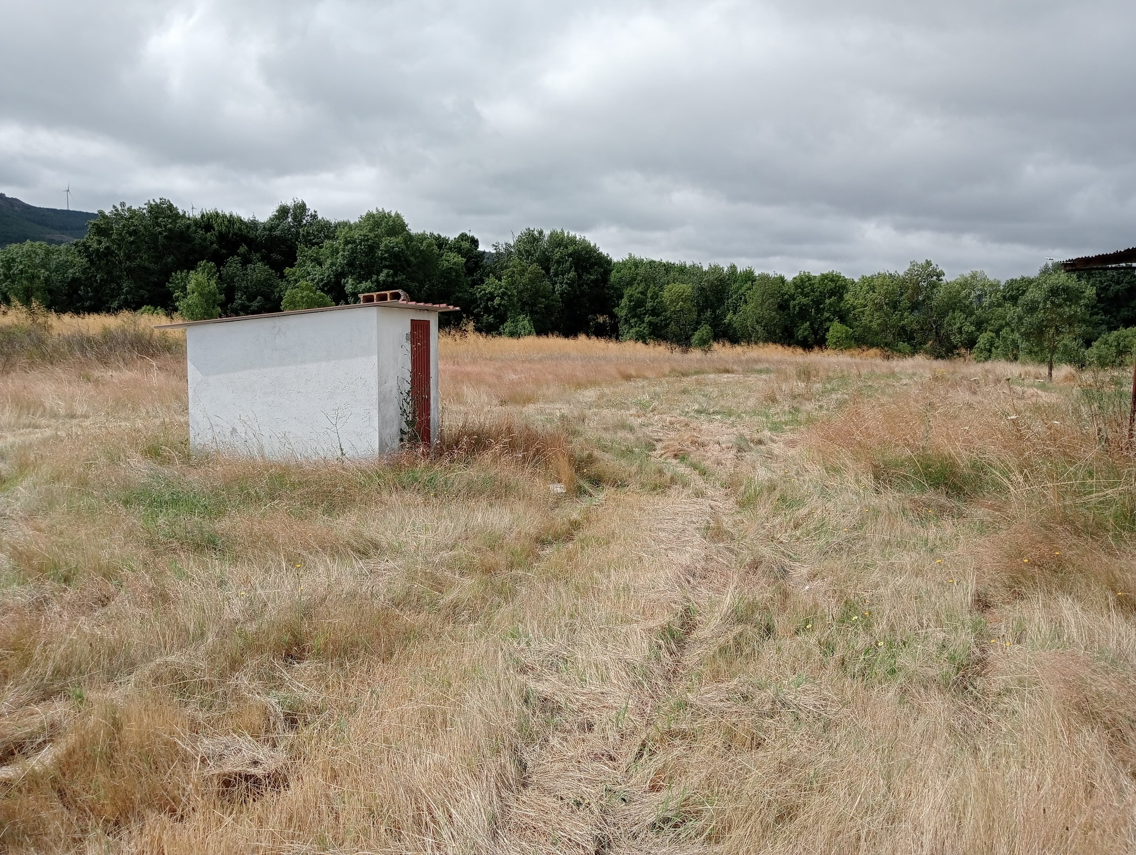 Proporção de 17/20 de Pavilhões para Produção Animal · Terrenos · Vila Pouca de Aguiar — image 21