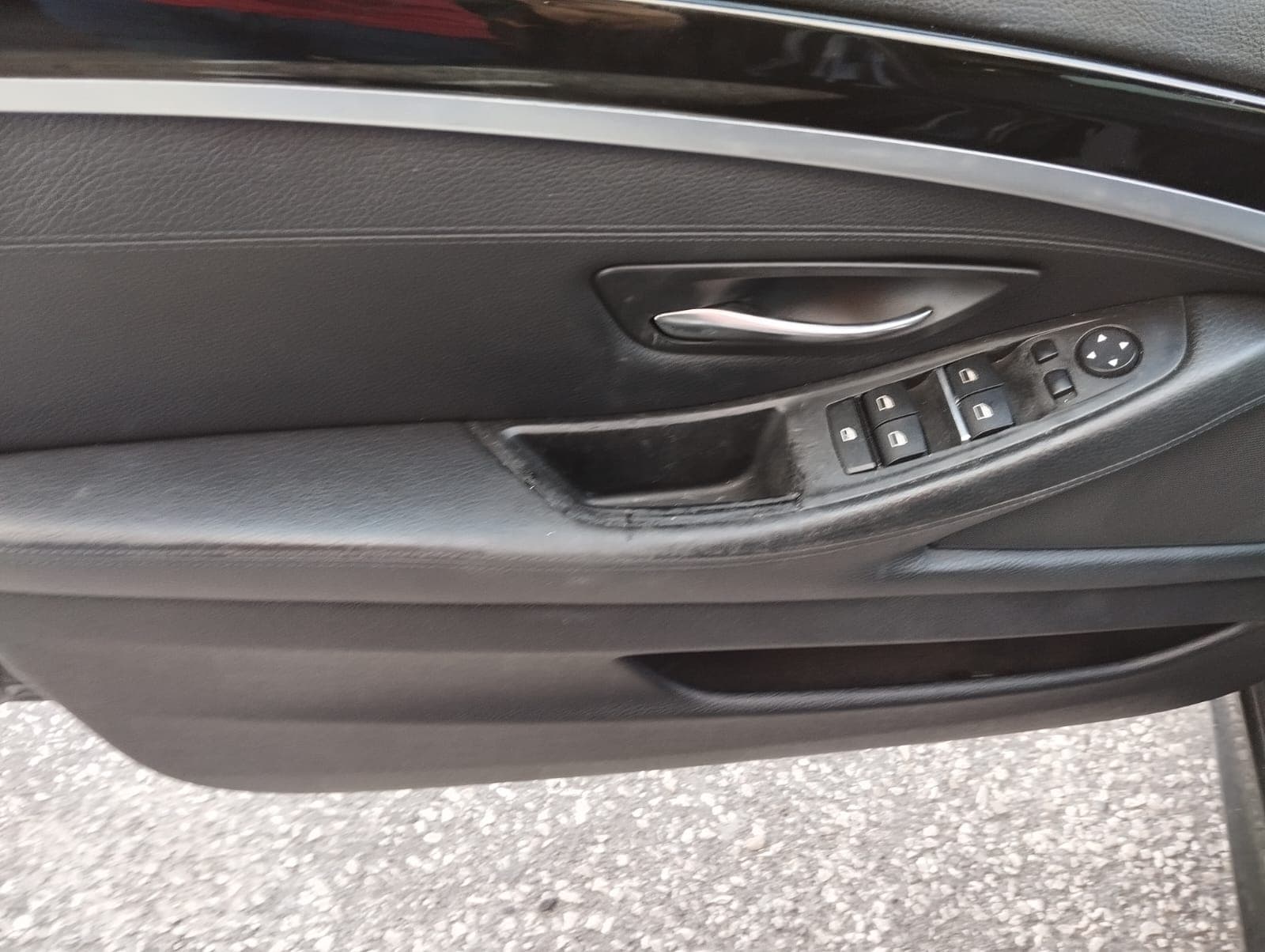 BMW 520D · Ano 2011 — imagem 22