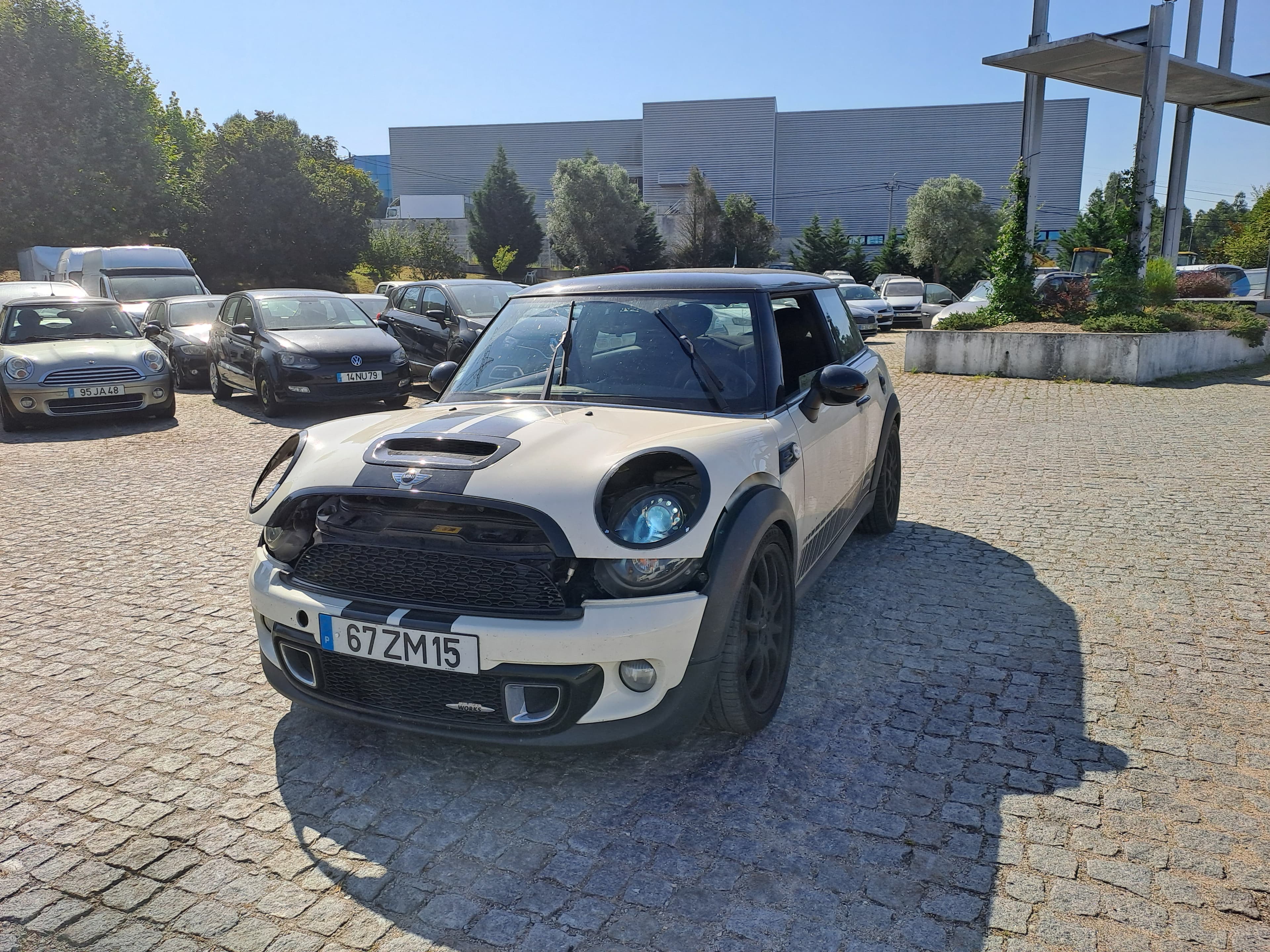 Mini Cooper · Ano 2011 — imagen 1