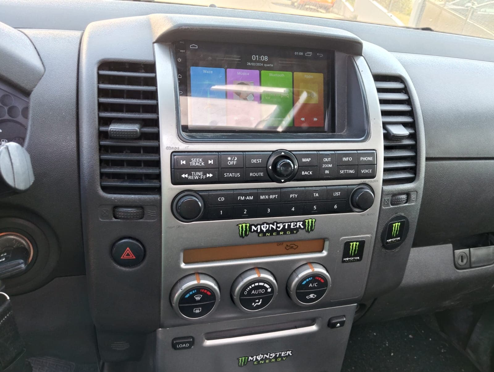 Nissan Navarra · Ano 2007 — imagem 22