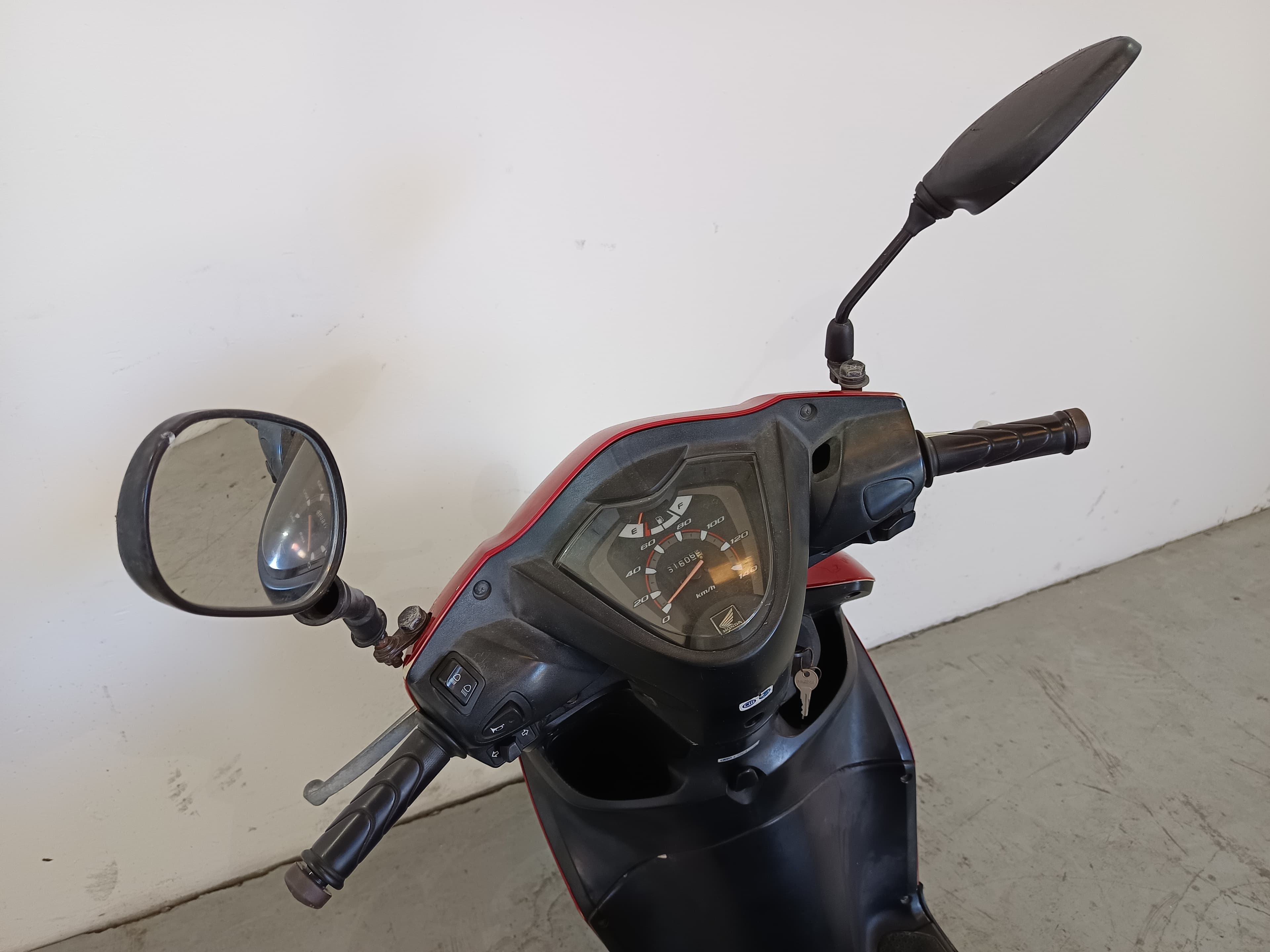 Honda Vision NSC 110 — imagem 11