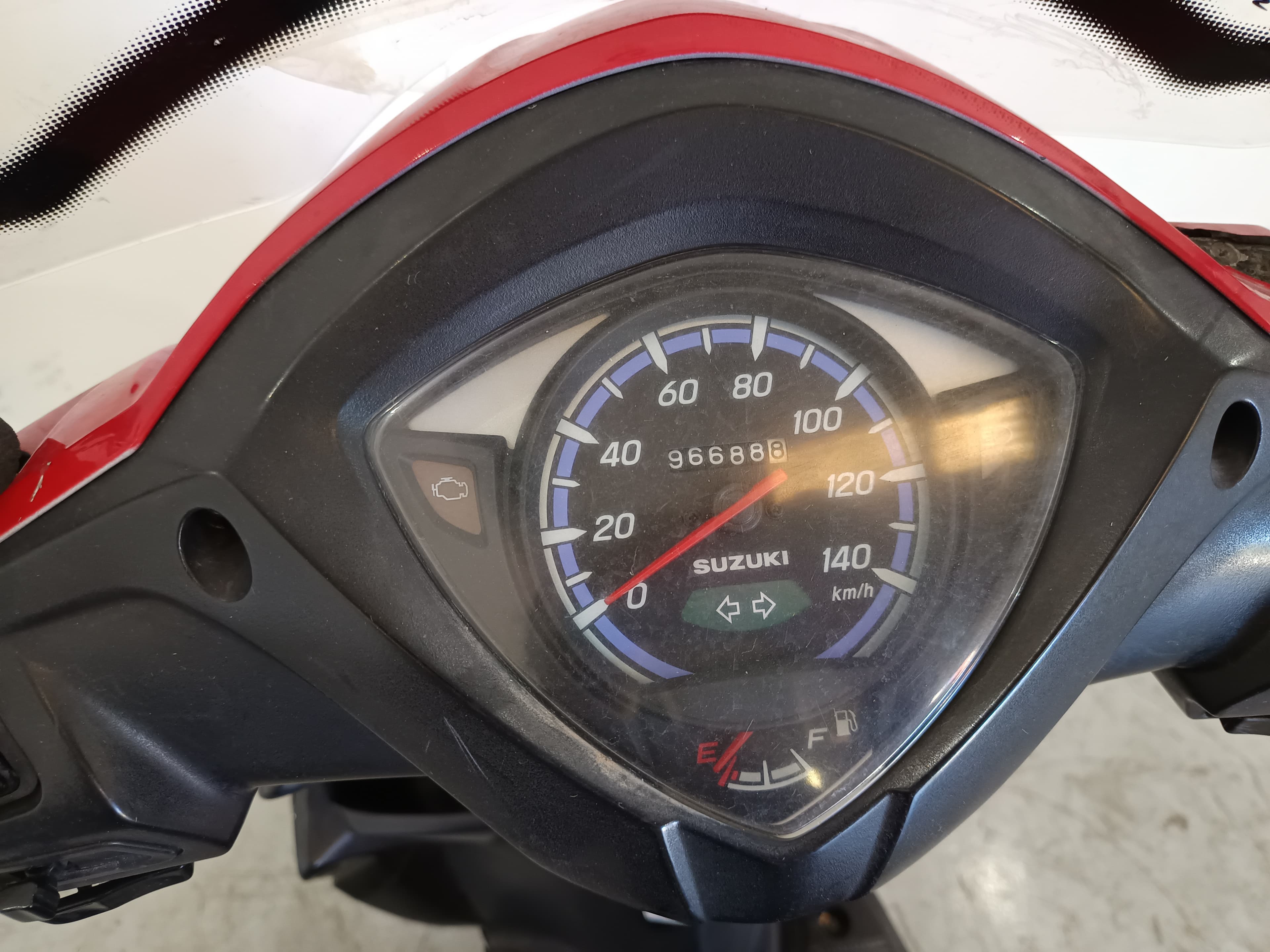 Suzuki UK 110 Address — imagem 13
