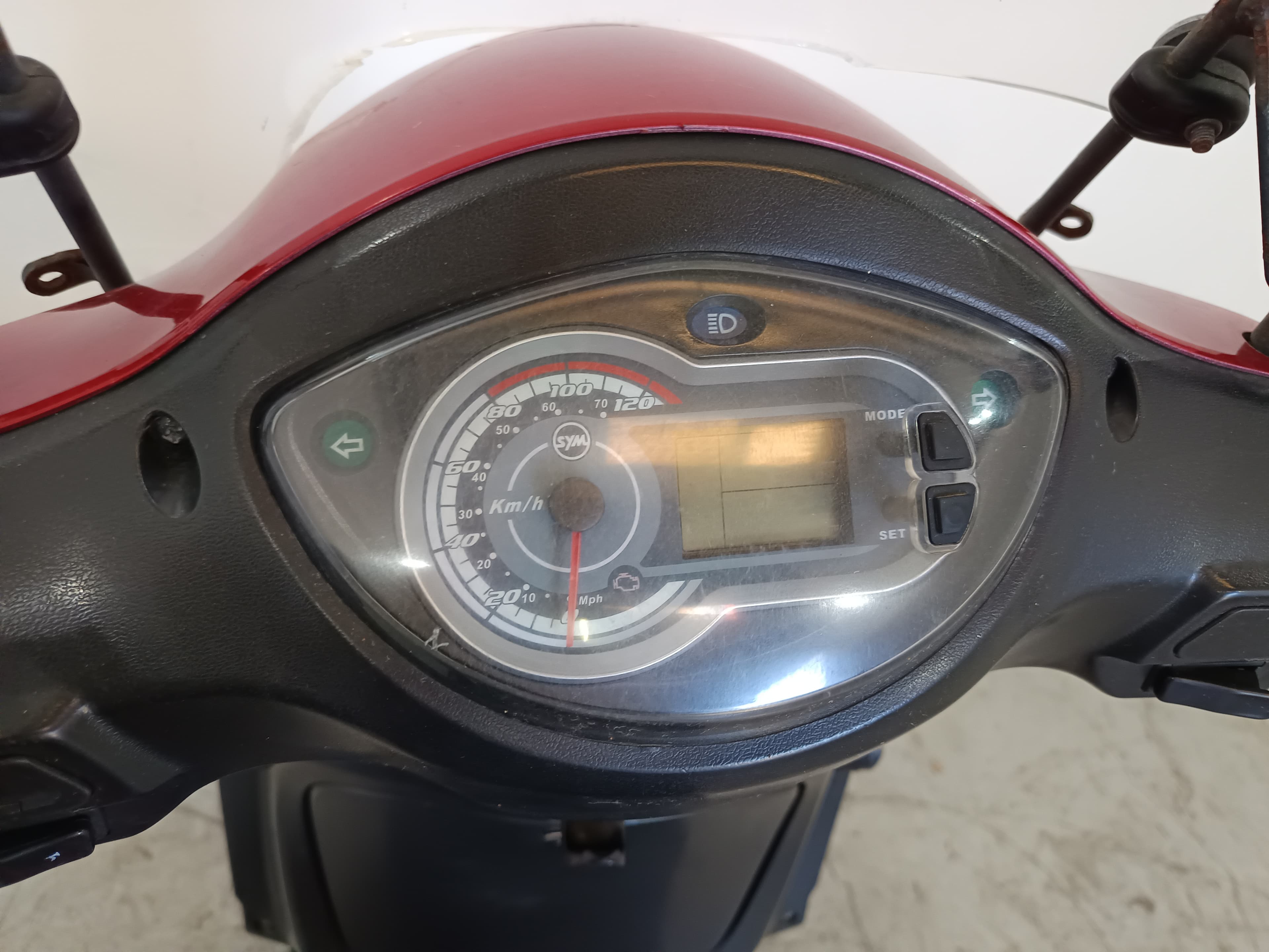 SYM Symphony 125i — imagem 9
