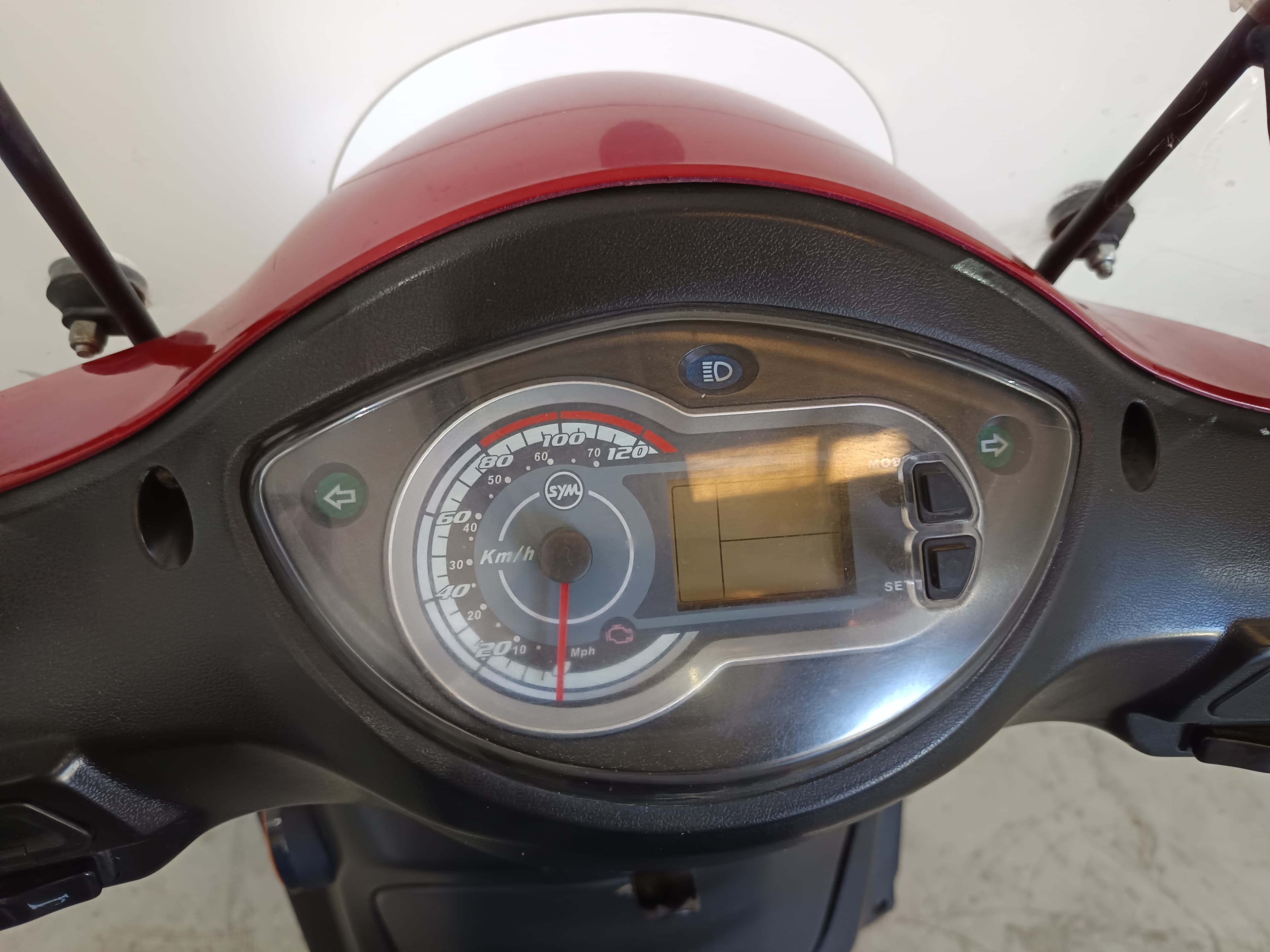 SYM Symphony 125i — imagen 12