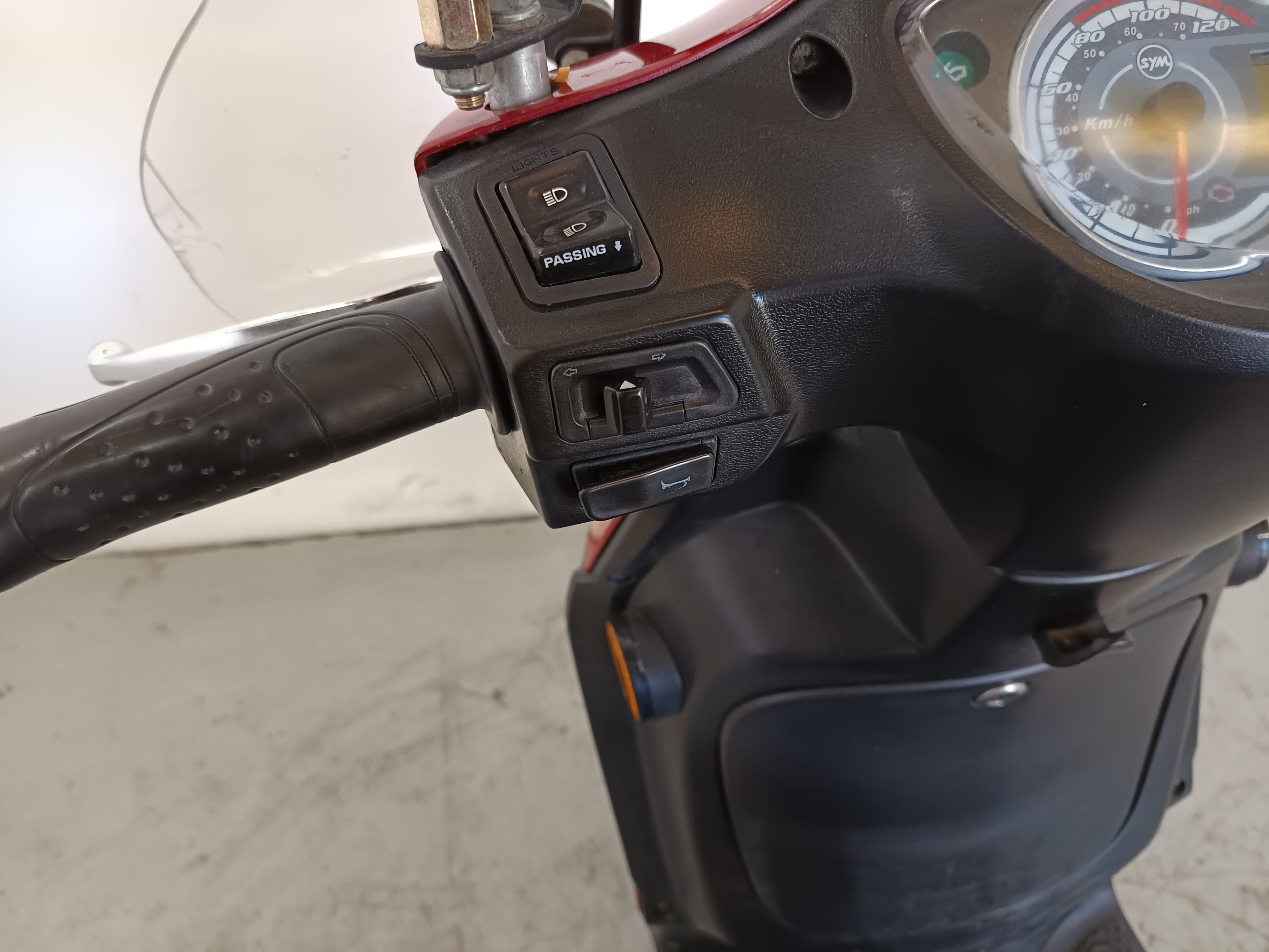 SYM Symphony 125i — imagen 9