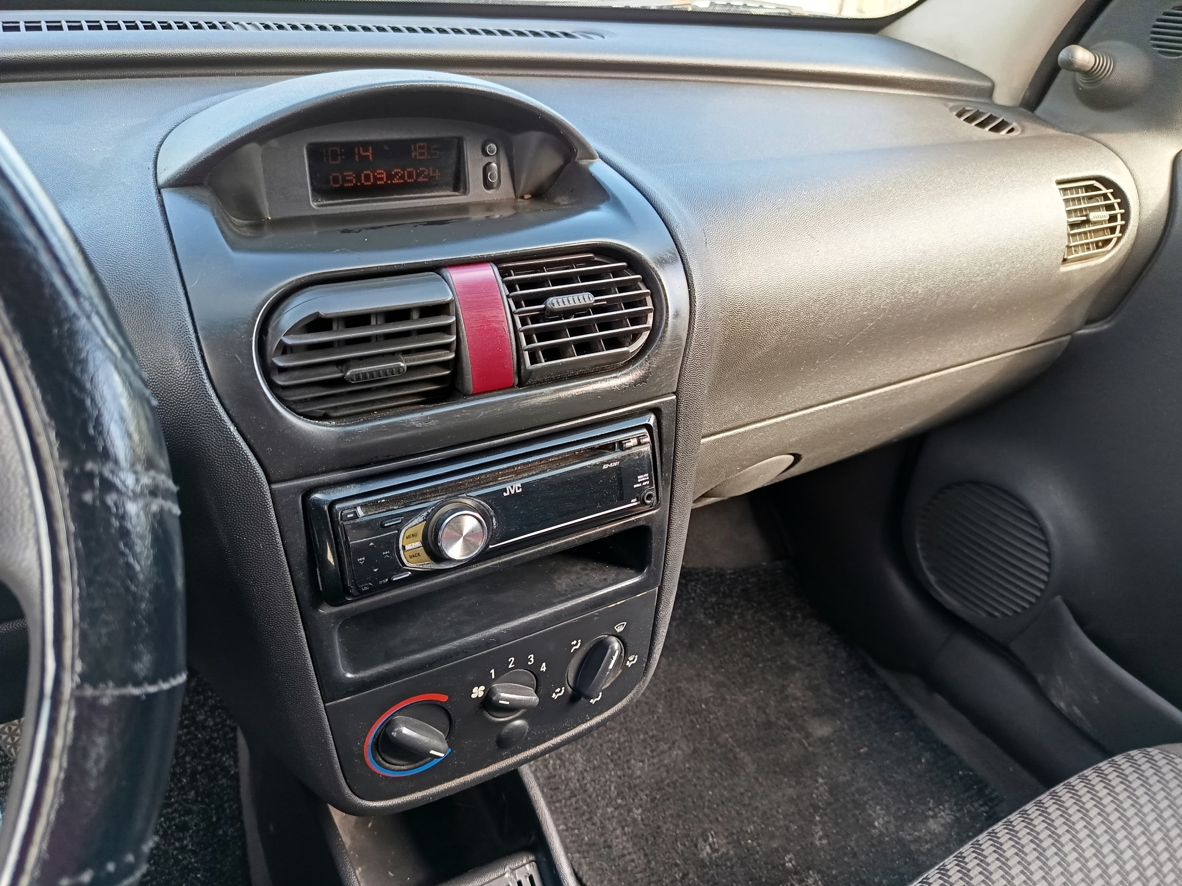 Opel Combo · Ano 2006 — image 26