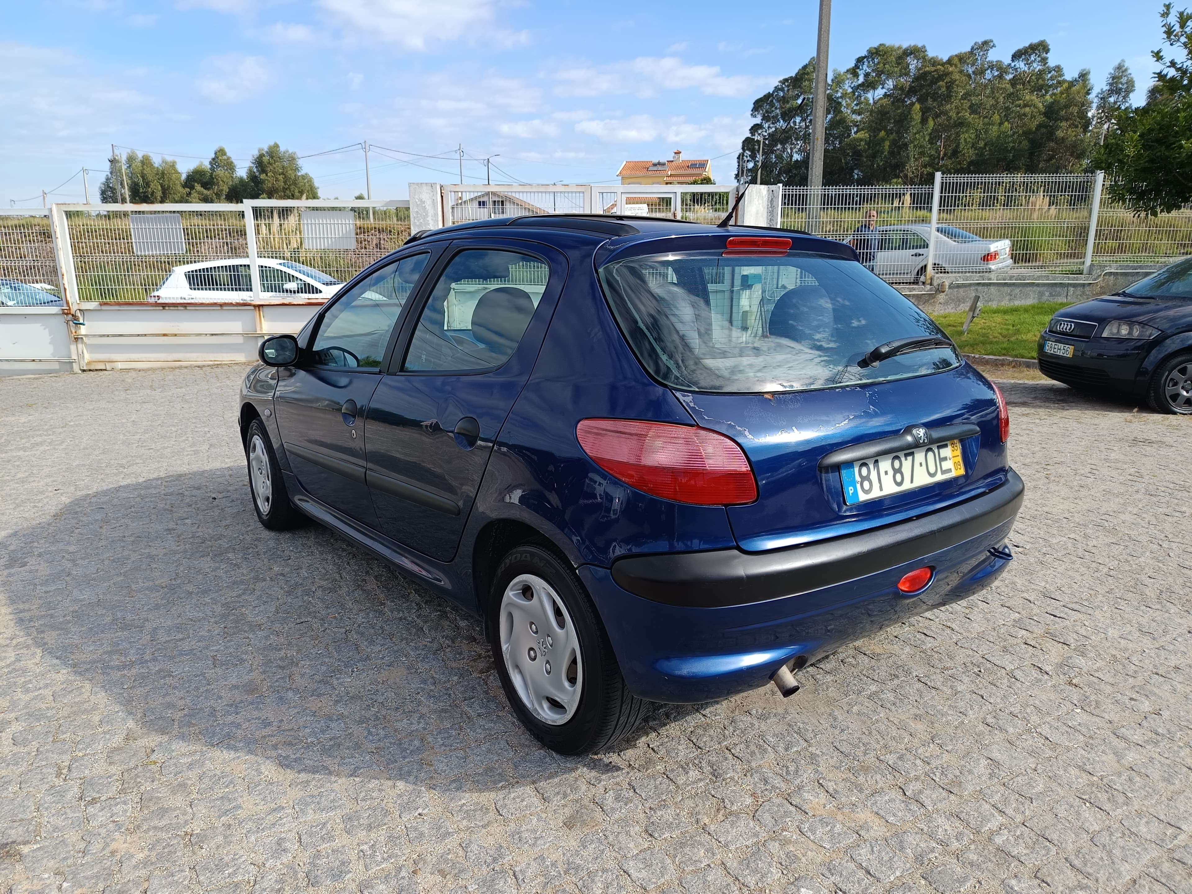 Peugeot 206 · Ano 1999 — imagem 6