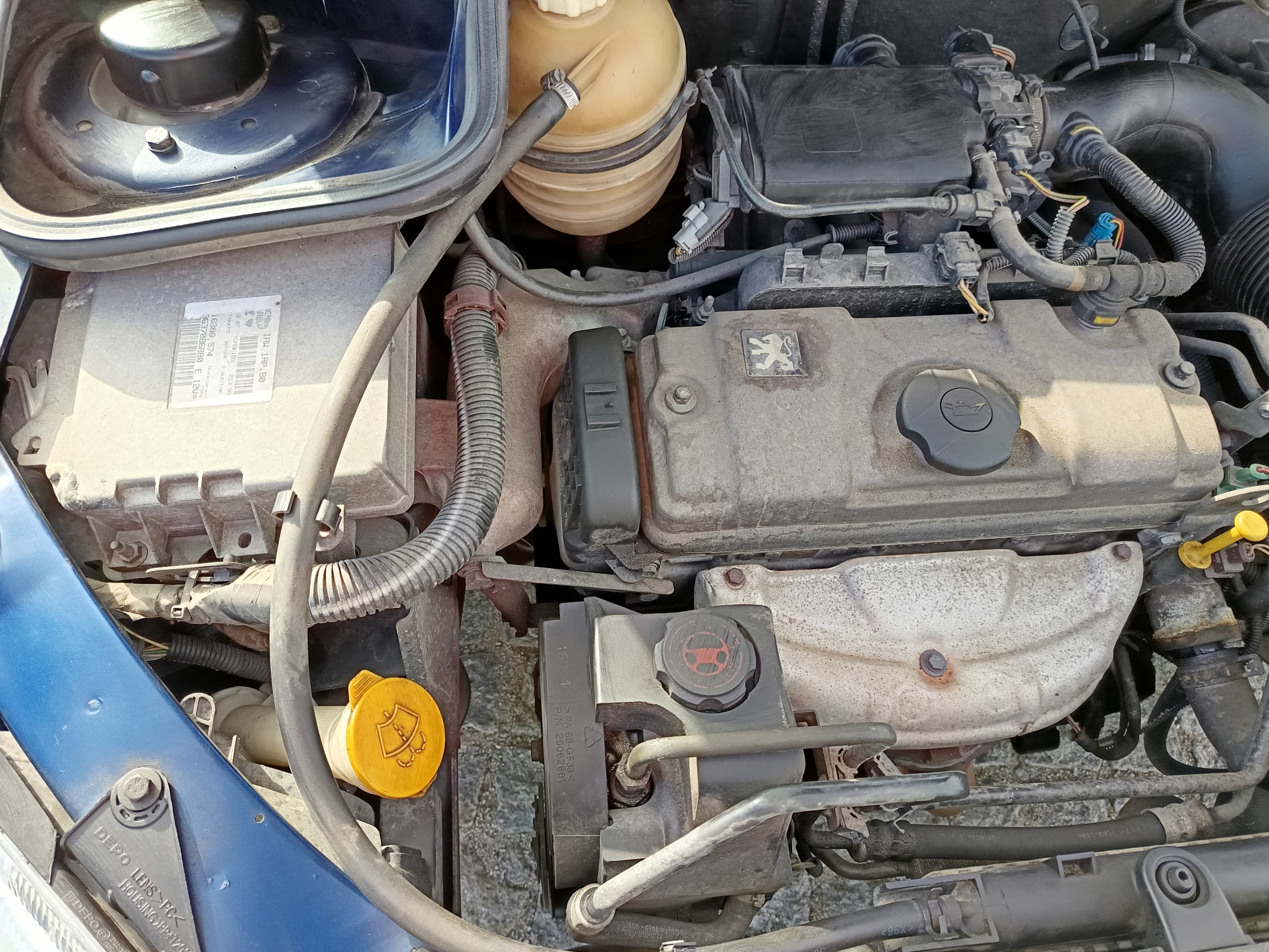 Peugeot 206 · Ano 1999 — imagem 10