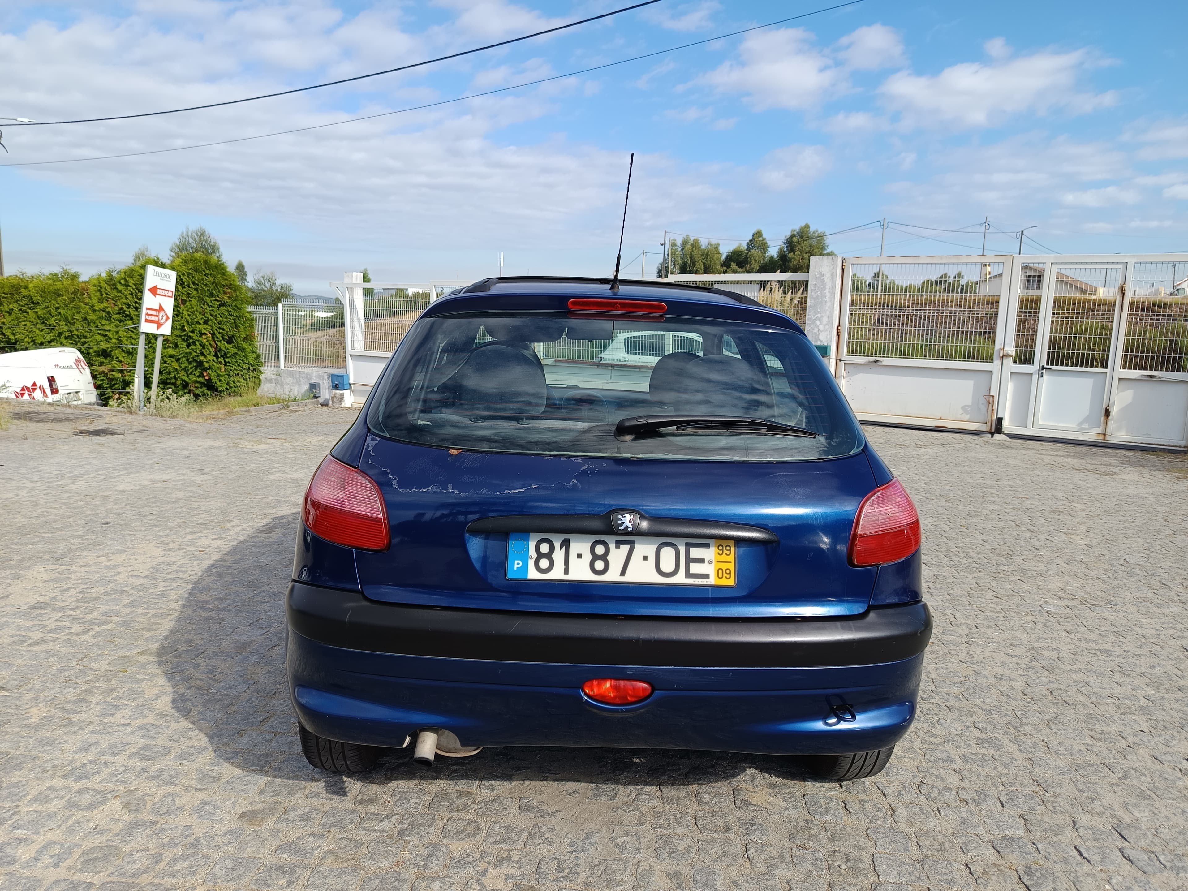 Peugeot 206 · Ano 1999 — imagem 5