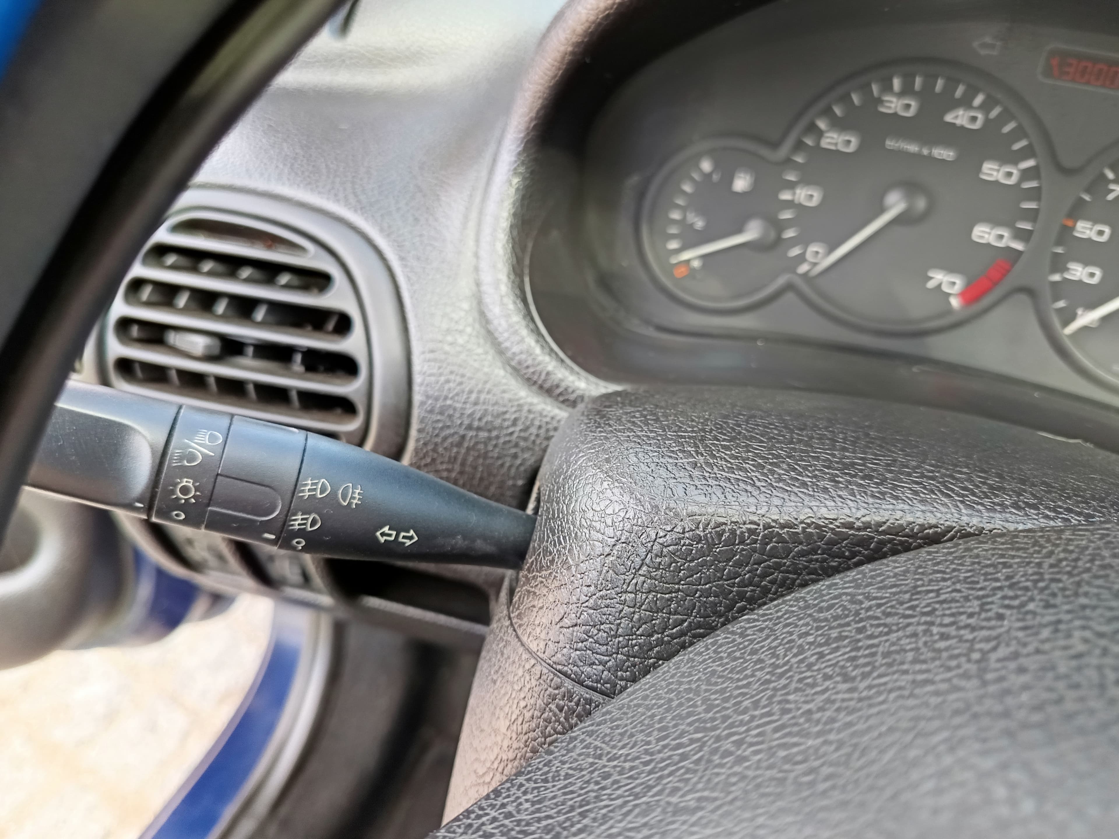 Peugeot 206 · Ano 1999 — imagem 38