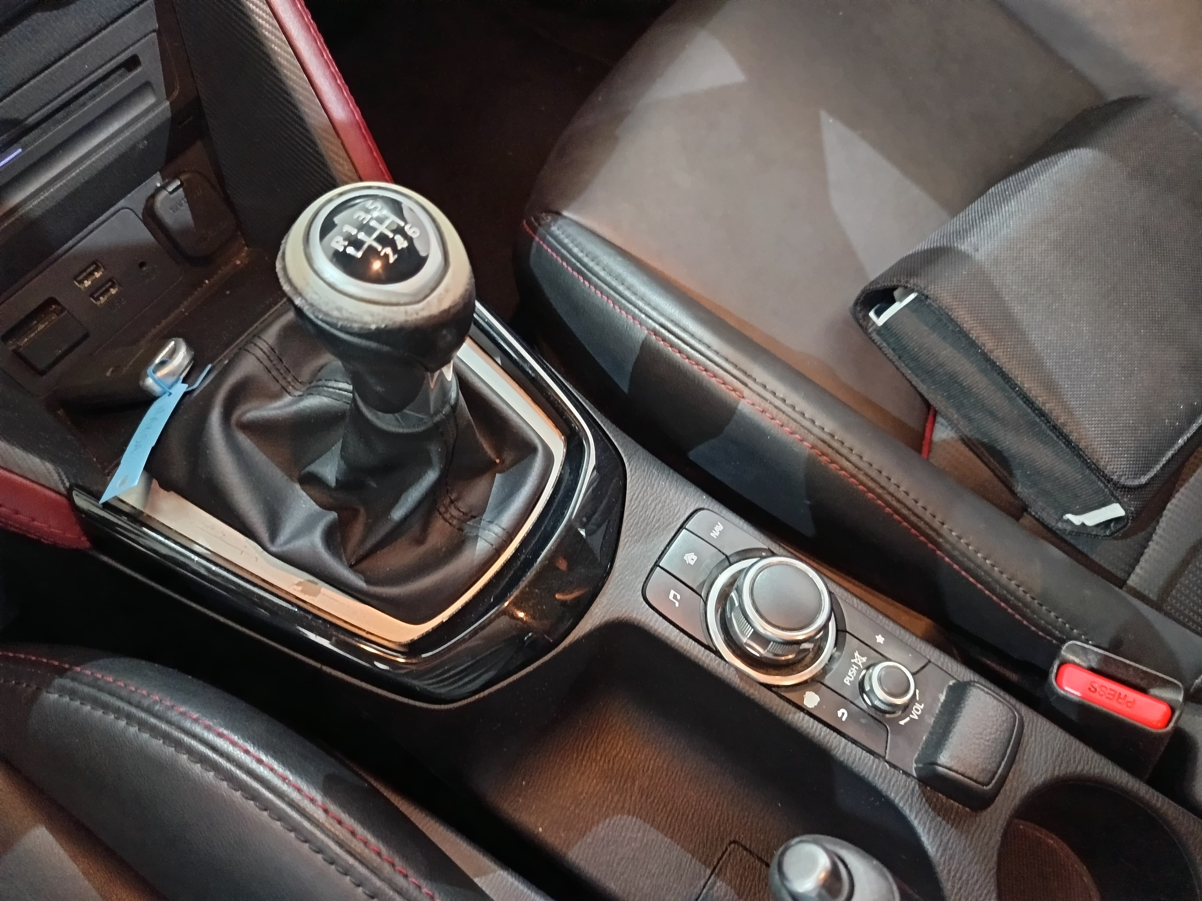 Mazda CX-3 · Ano 2016 — imagen 33