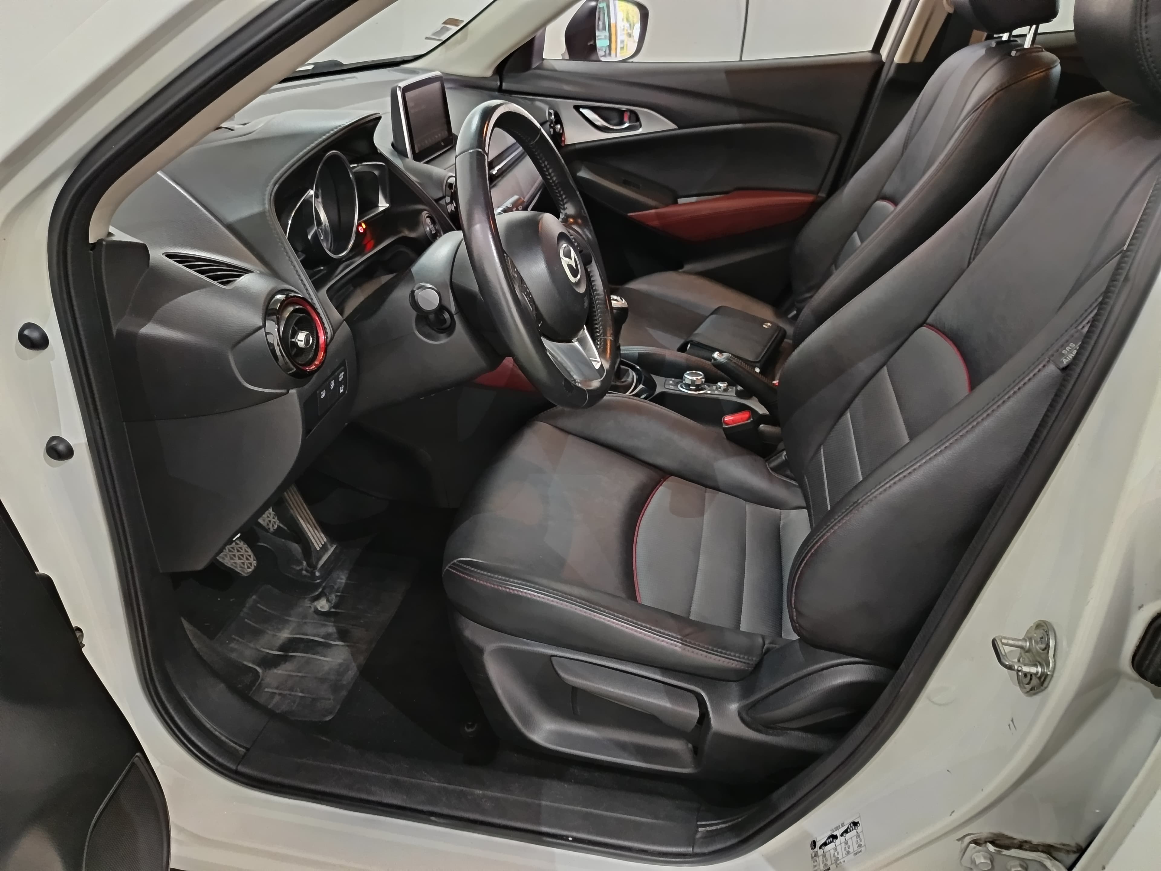 Mazda CX-3 · Ano 2016 — imagen 32